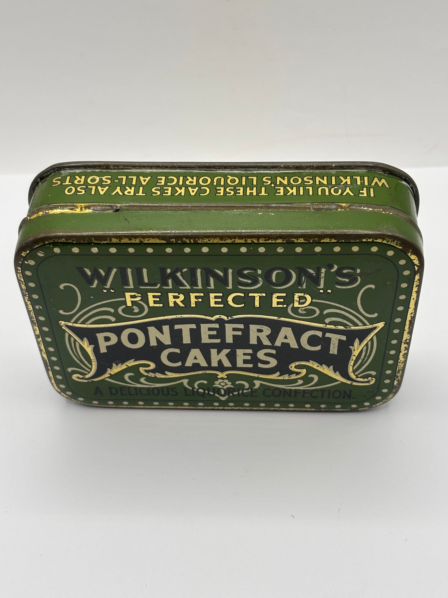 Old advertising tin,Wilkinsons perfected pontefract cakes