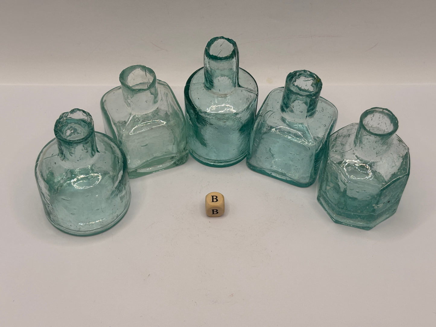 5 old aqua glass inks, inkwells, ink bottles, penny ink (B)
