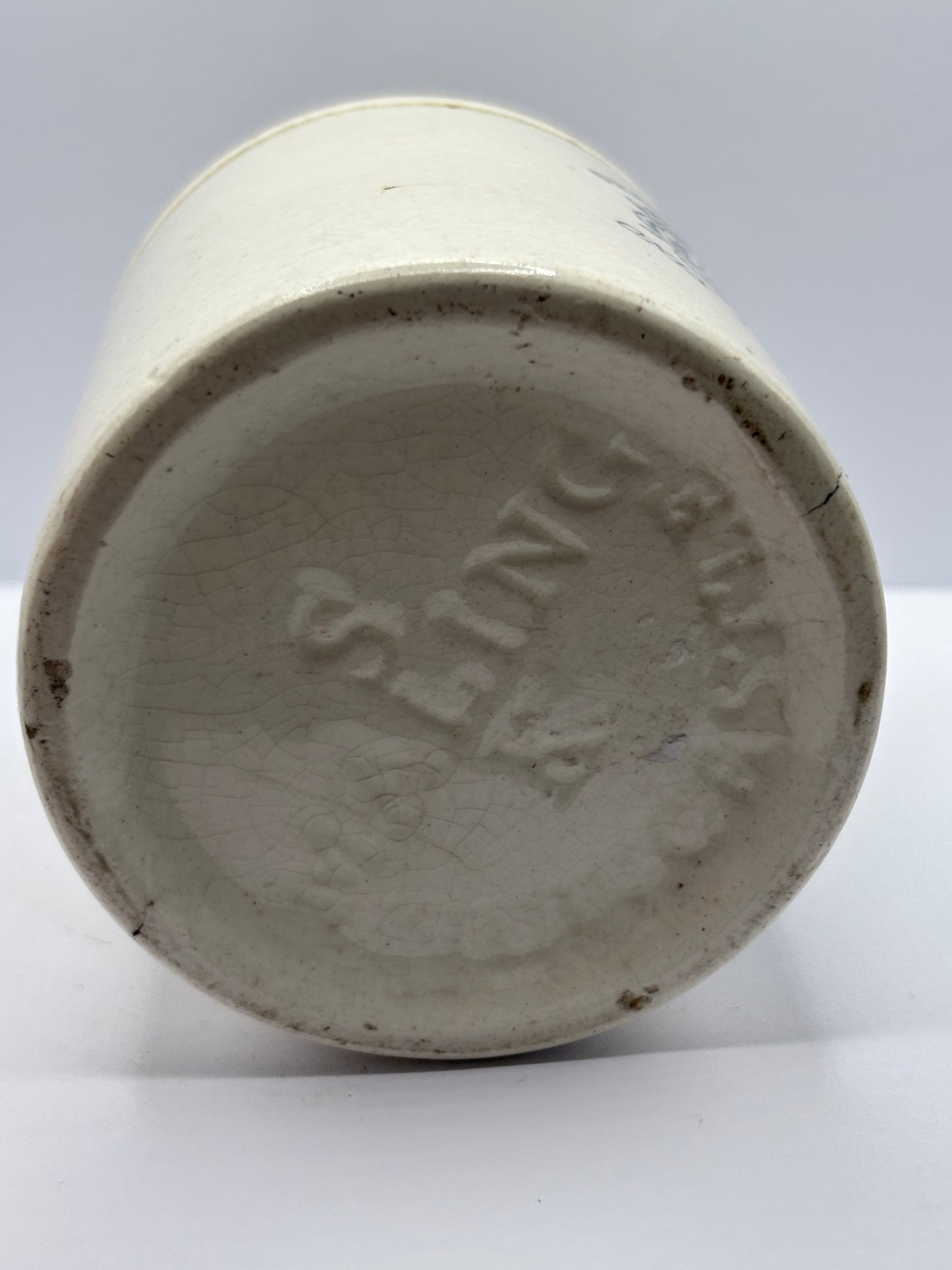 Old 1lb James Keiller Dundee marmalade jar damaged