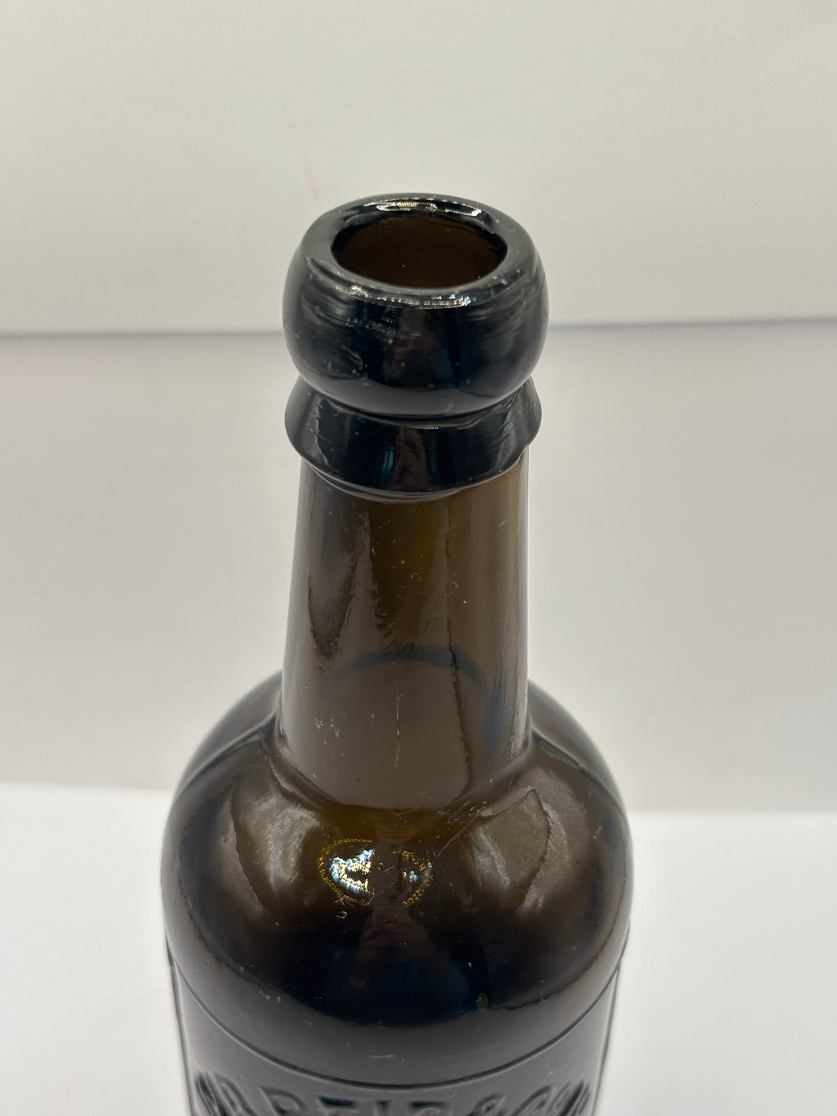 Old advertising beer bottle, WB Reid & Co Newcastle