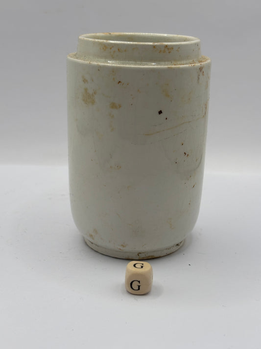 Old white stoneware jar (G)