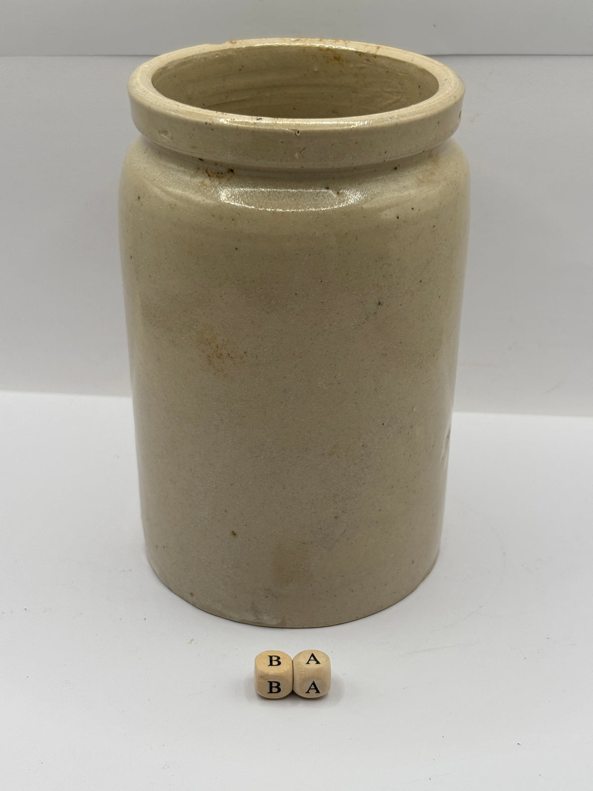 Old 2lb rolled top stoneware jam pot (BA)