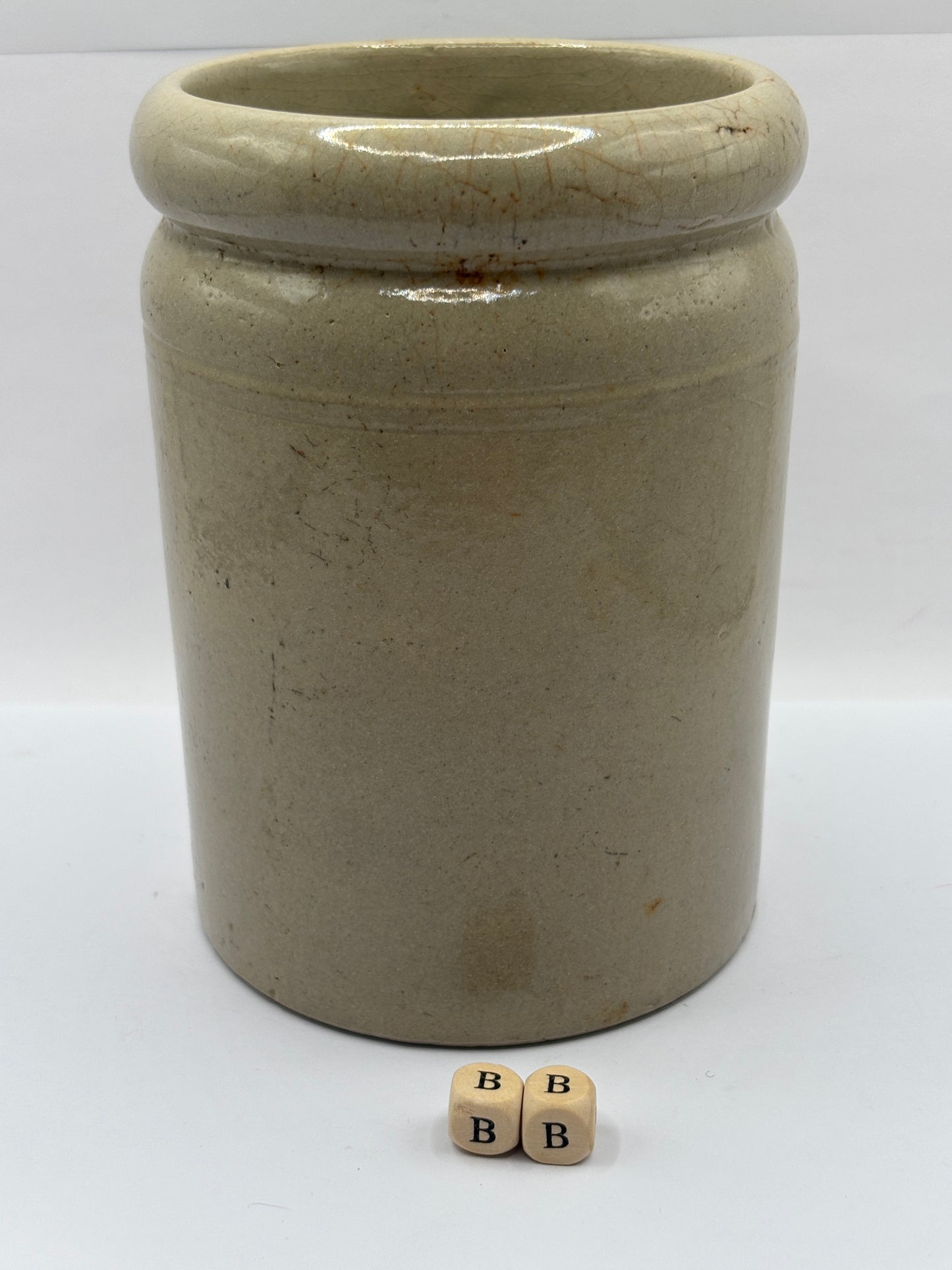 Old 2lb rolled top stoneware jam pot (BB)