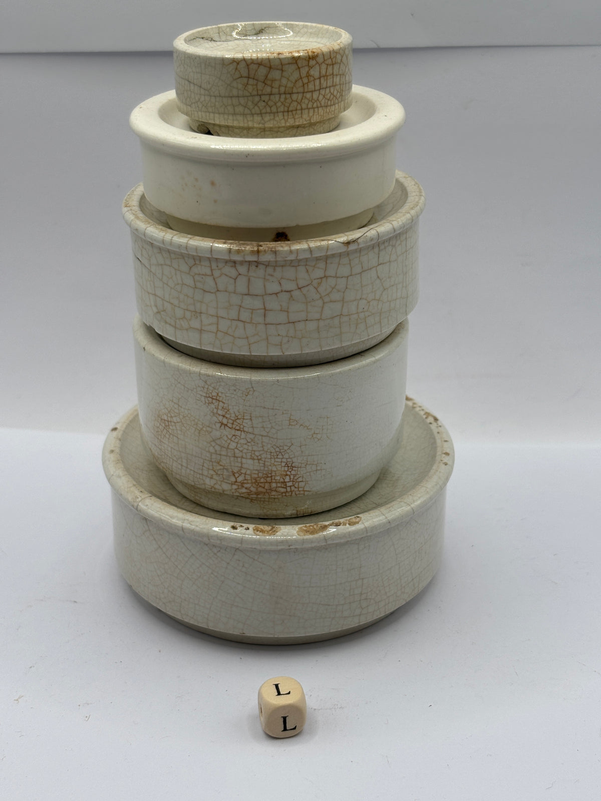 5 old stoneware pot lid bases, stackers (L)