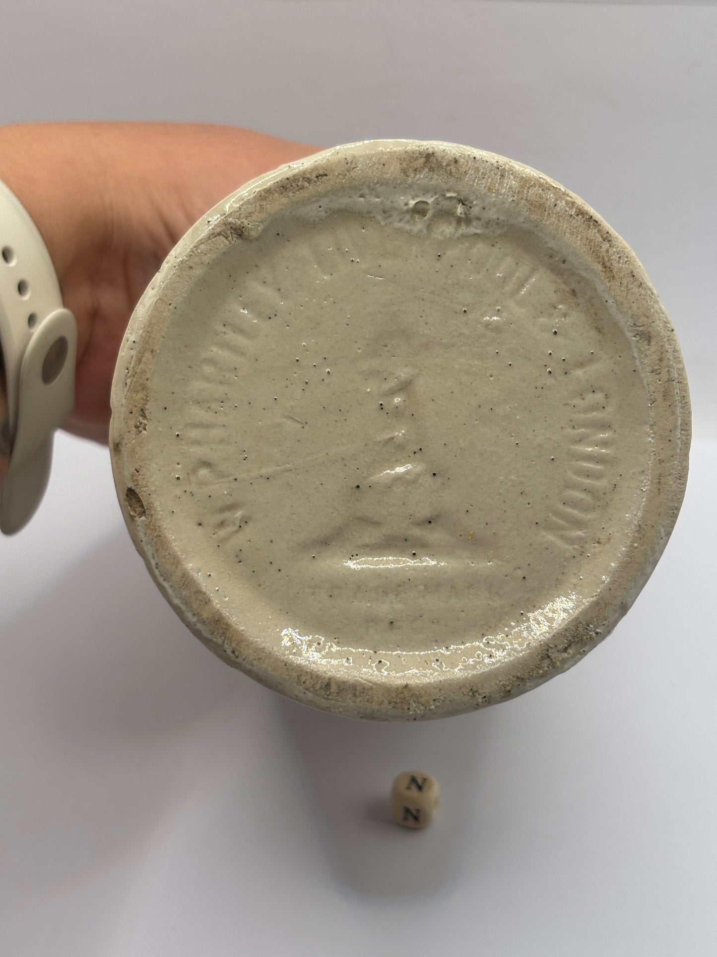 Old 2lb ribbed stoneware jam pot (N) Hartleys