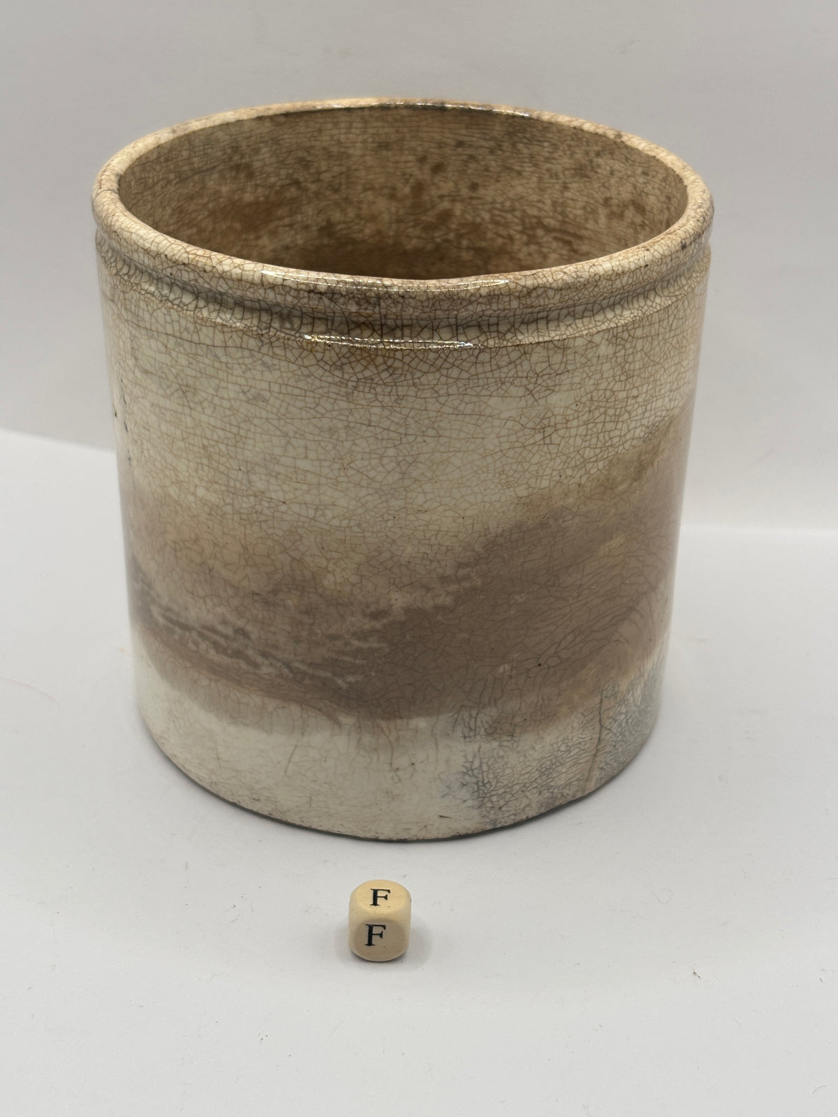 Old 2lb stoneware marmalade pot, James Keiller Dundee marmalade (f) damaged
