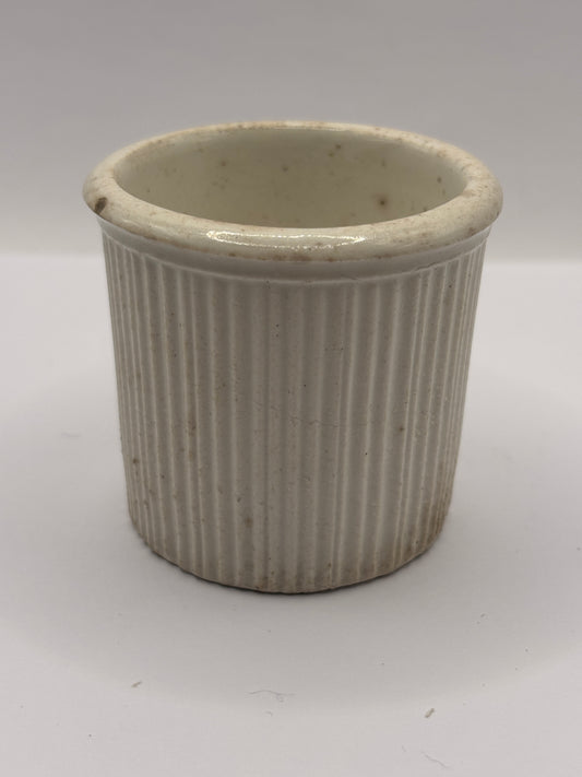 Early ribbed stoneware jam & marmalade pot