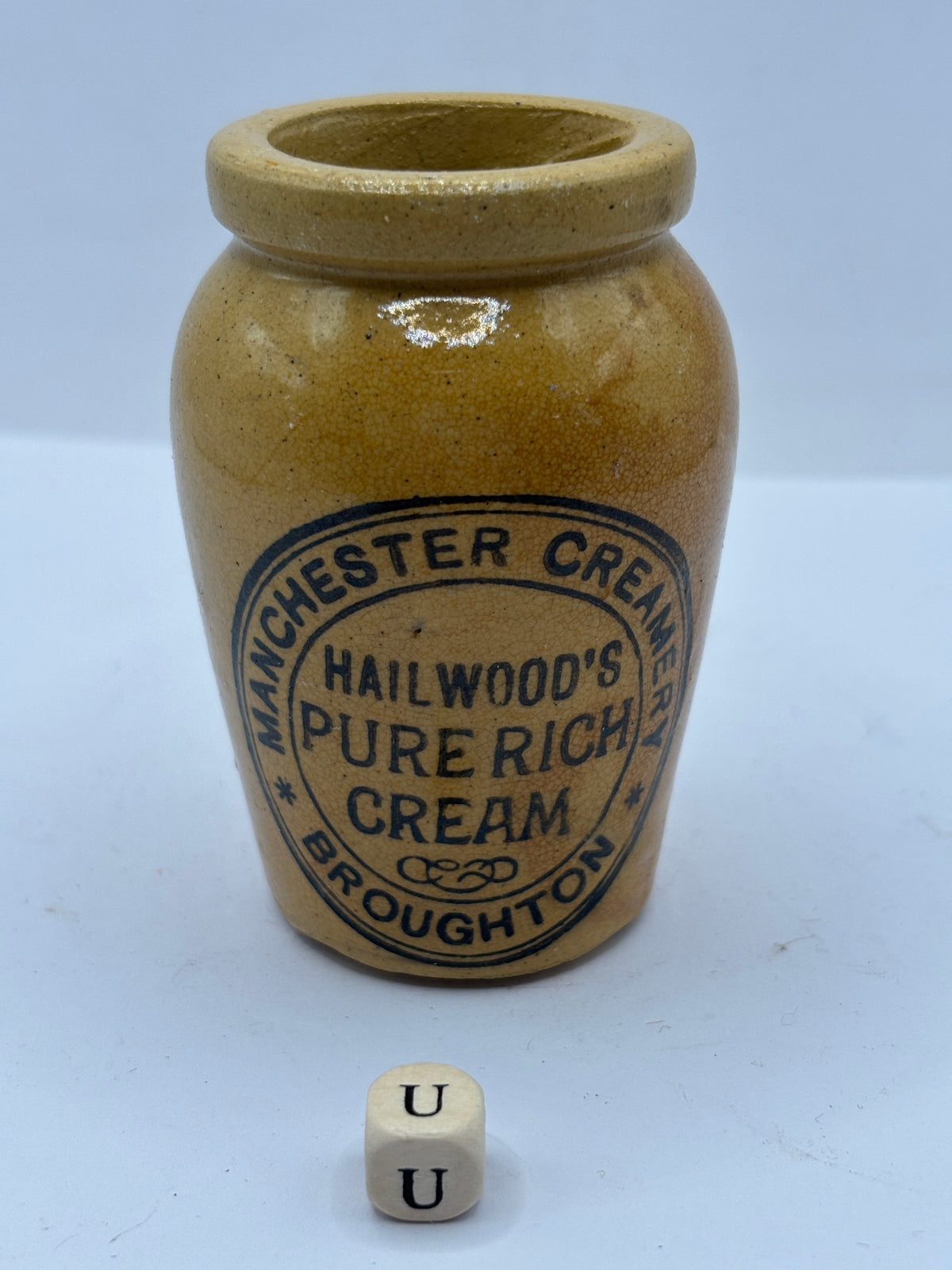 Old advertising cream pot, Hailwoods rich cream (u)