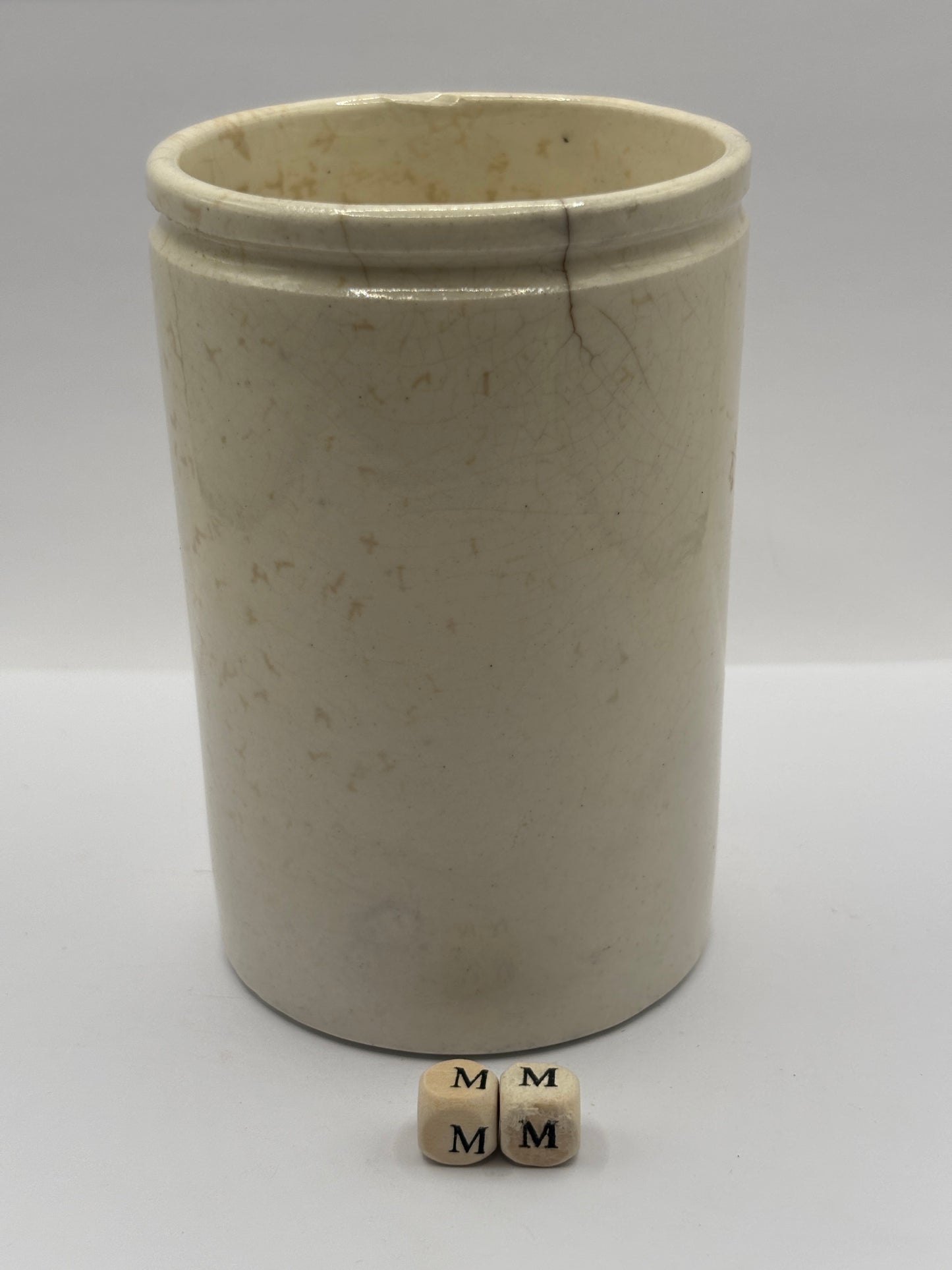 Old 1lb ribbed stoneware jam pot (mm)