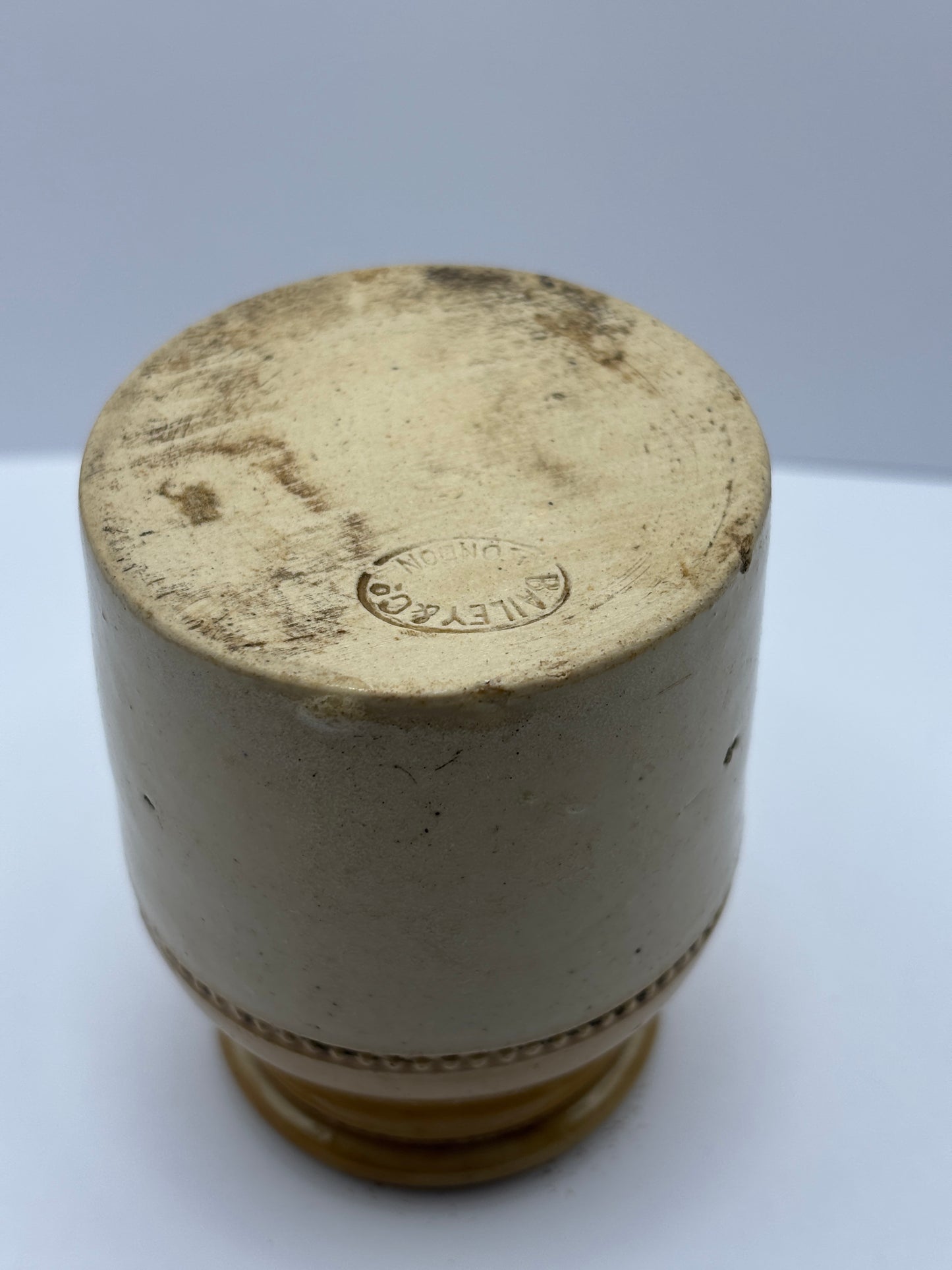 Small stoneware pot
