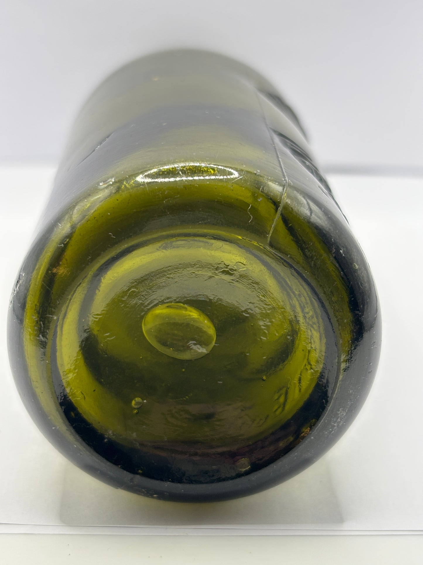 Old Newcastle on Tyne beer bottle, W.B Reid