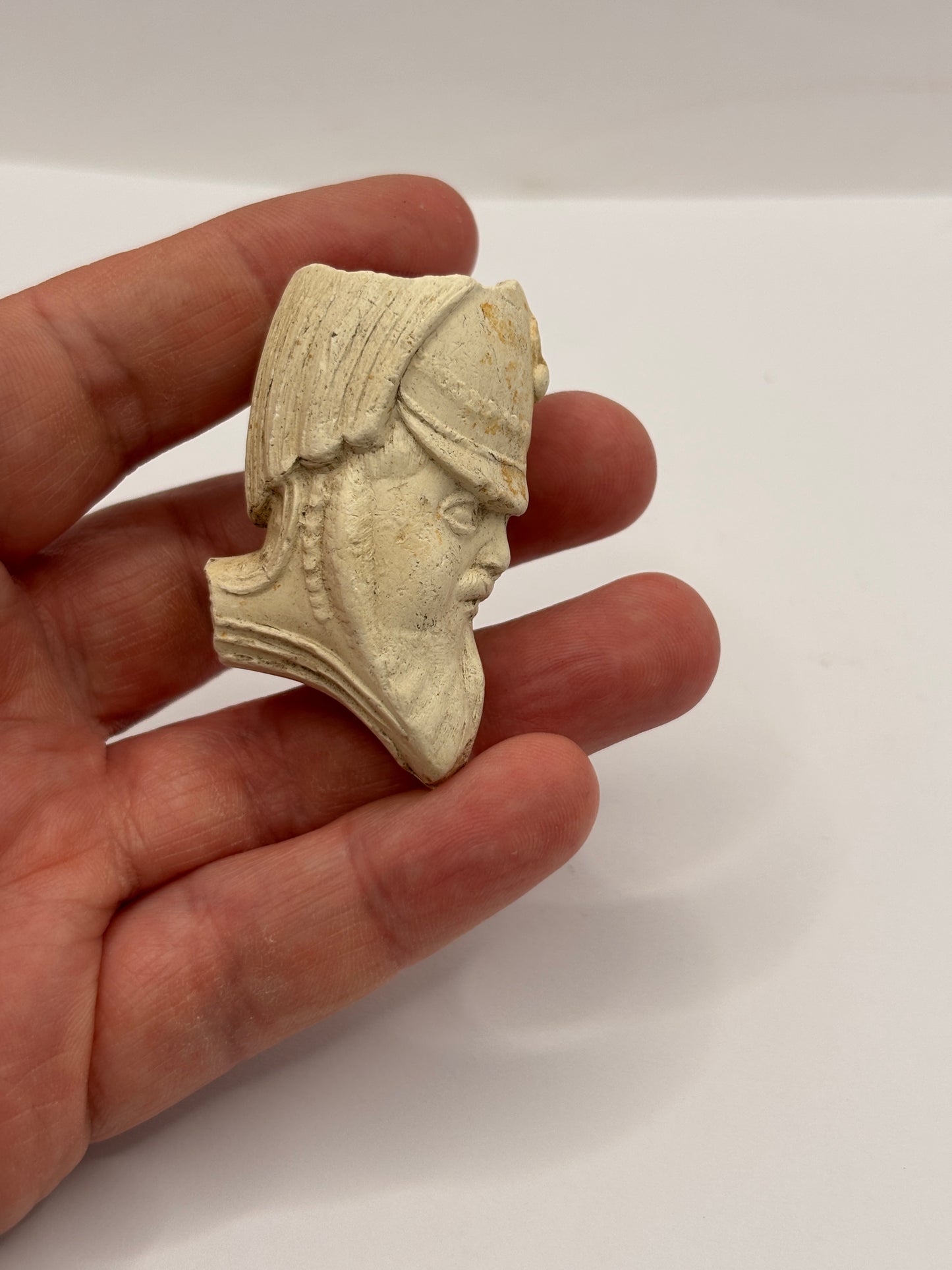 Old figural clay pipe head, pipe bowl