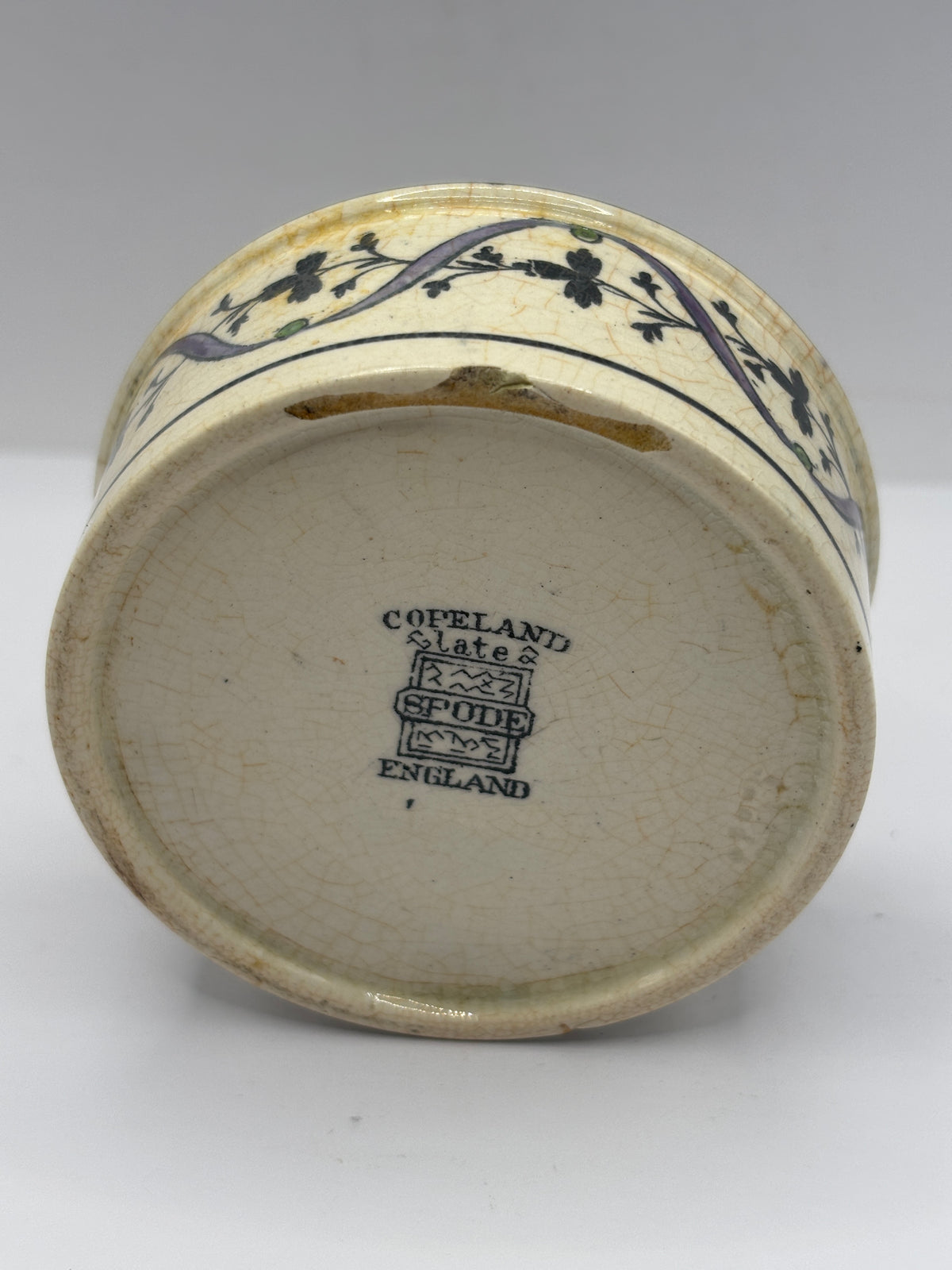 Old unusual decorative stoneware pot lid base