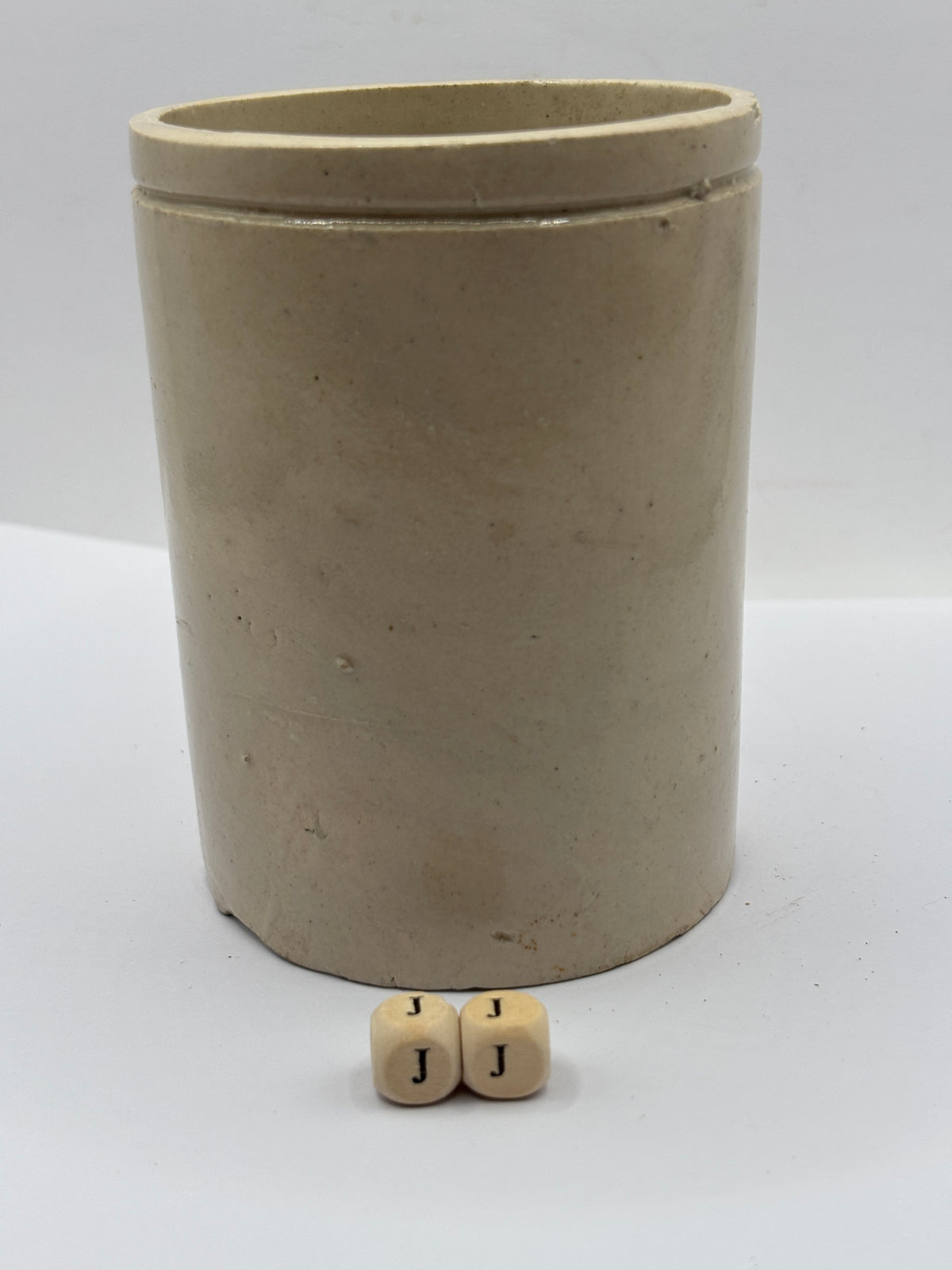 Old 1lb smooth stoneware jam pot (JJ)