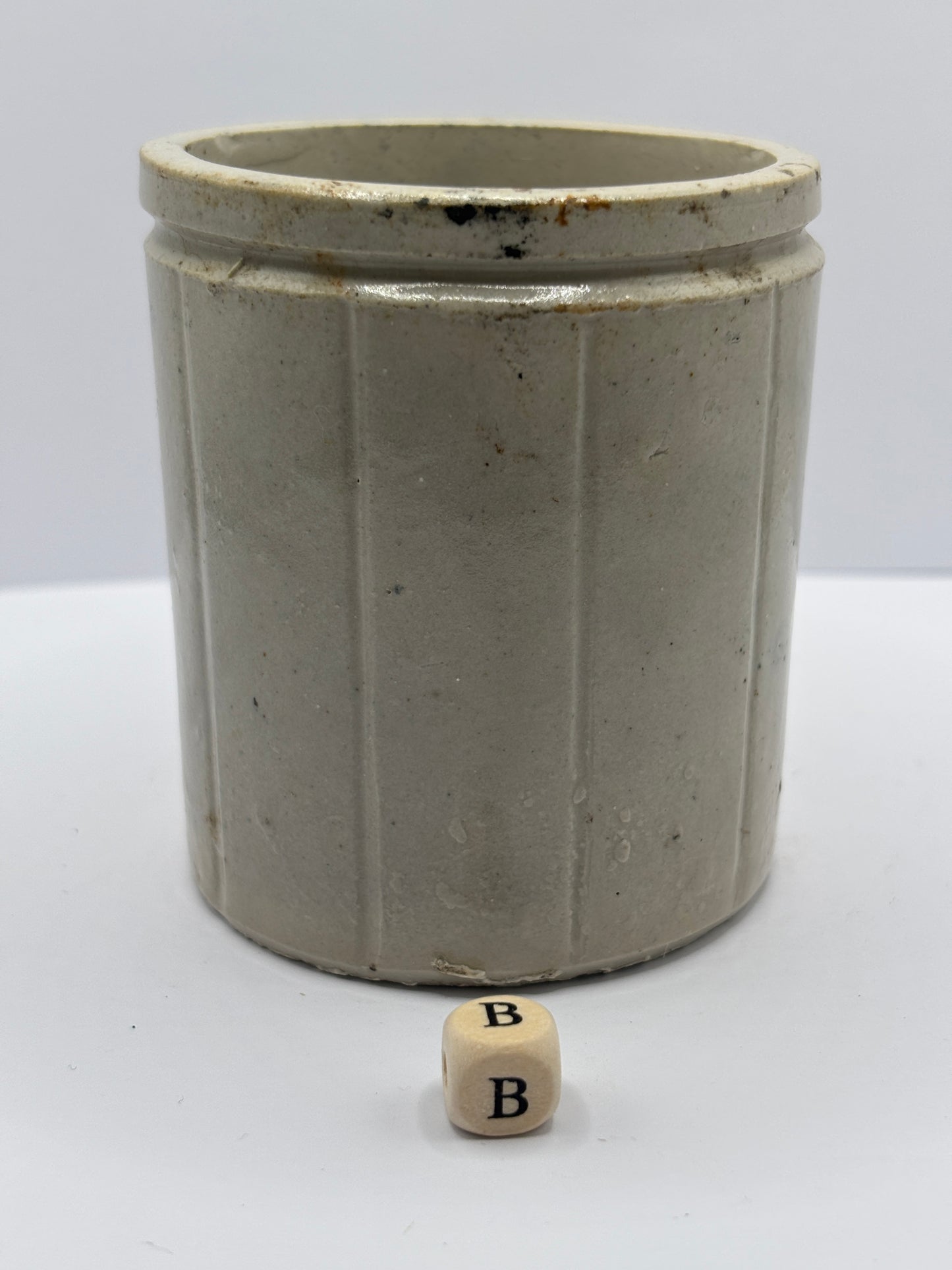 Small ribbed stoneware Hartley’s jam & marmalade pot (B)