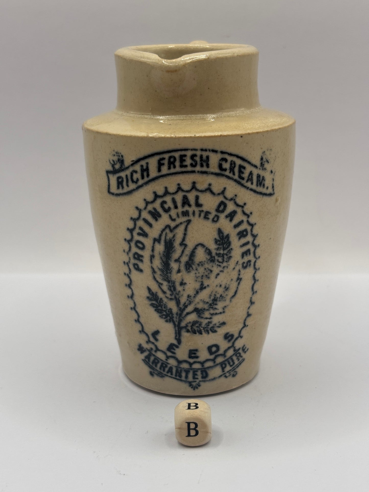 Old advertising cream pot, Leeds Provincial Dairies 10cms. Handled