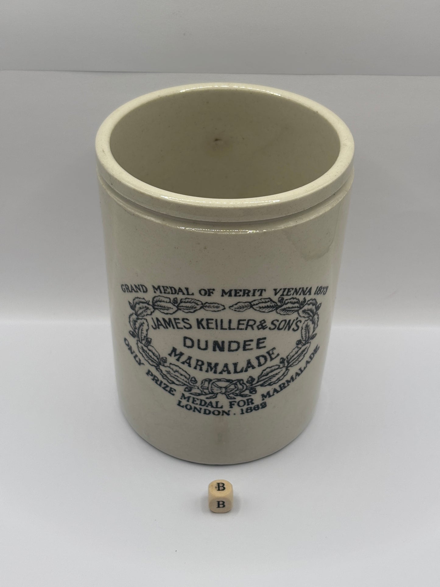Old 2lb James Keiller Dundee marmalade Jar (B)