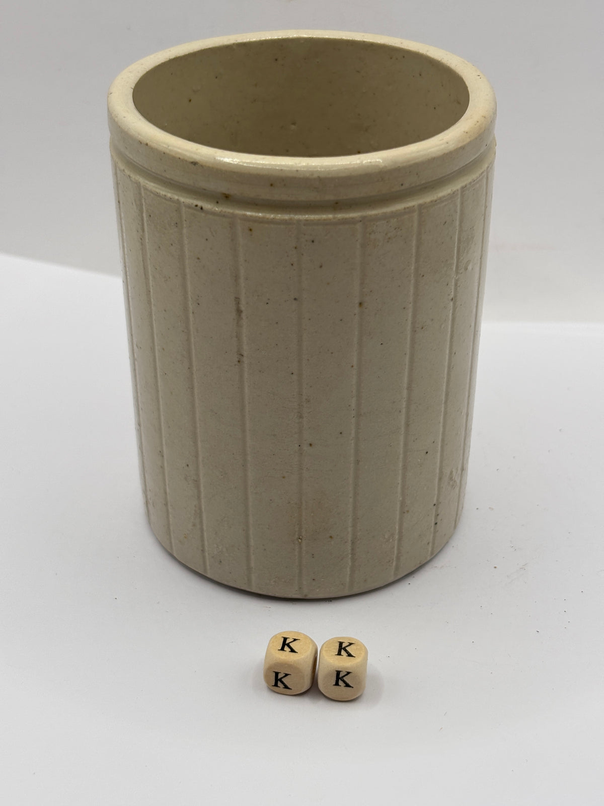 Old 1lb ribbed stoneware jam pot (KK)