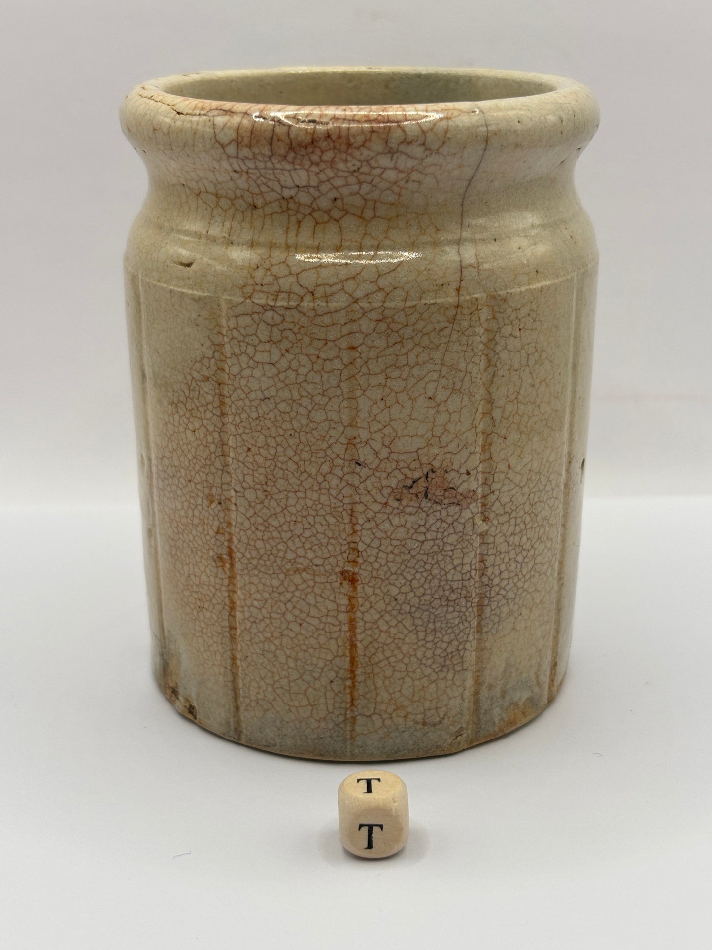 Old unusual 1lb rolled top ribbed stoneware jam pot (T)