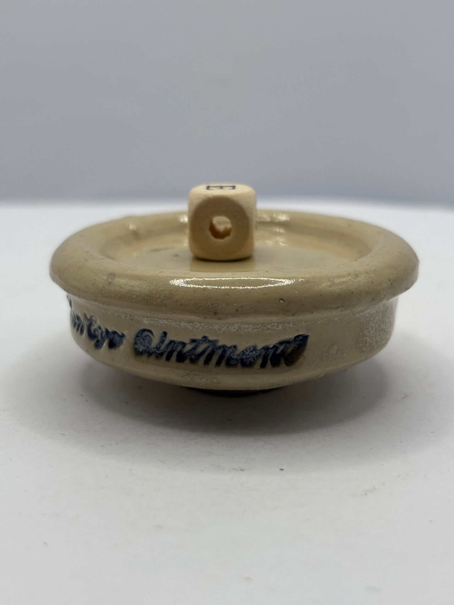 Old singletons eye ointment (E)