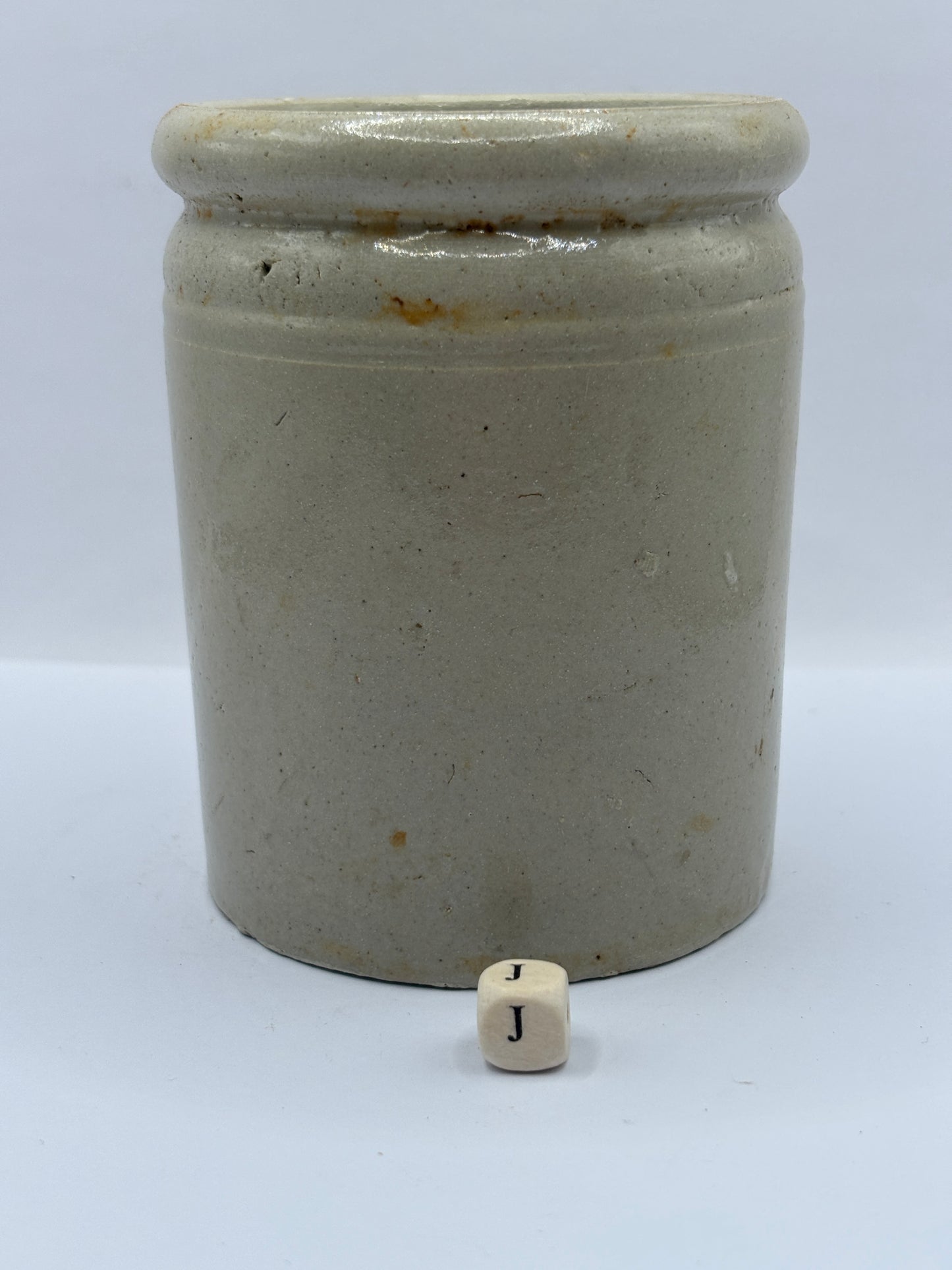 Old 1lb rolled top stoneware jam pot (J)