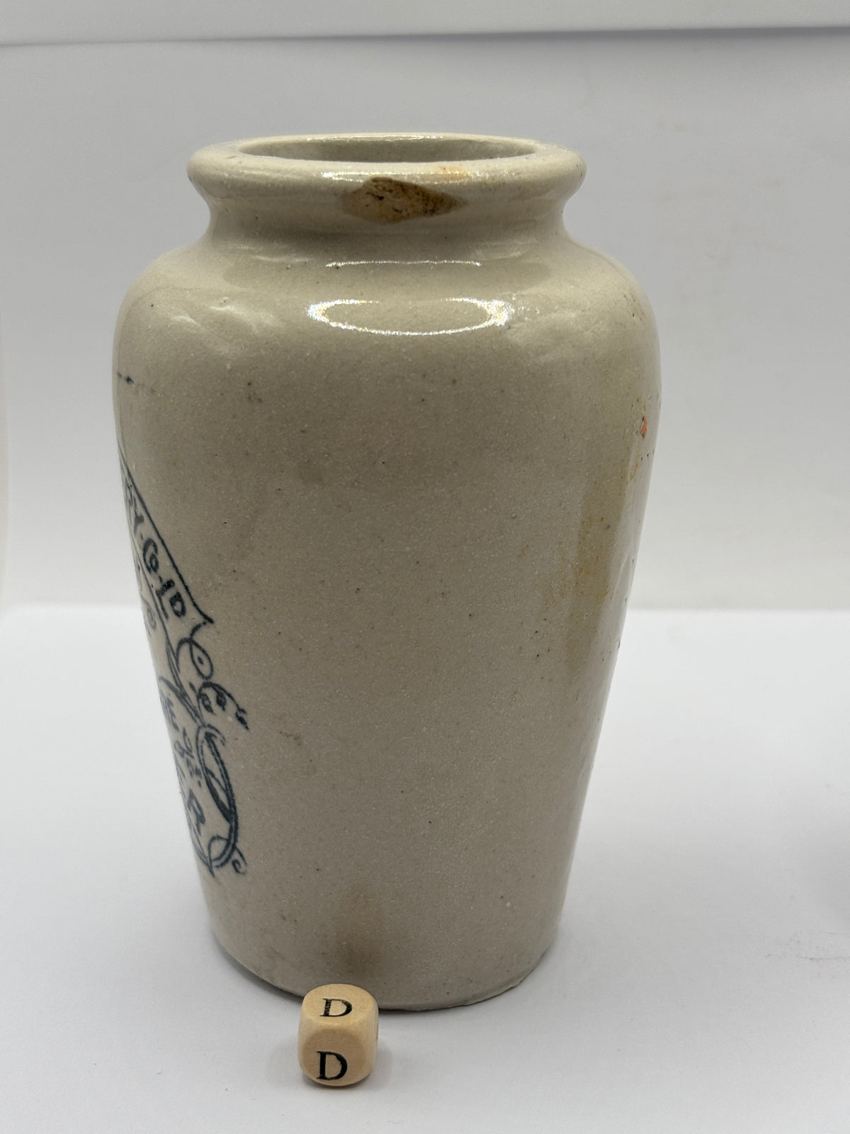 Old advertising cream pot, Galloway creamery Stranraer. Lip chip (D)