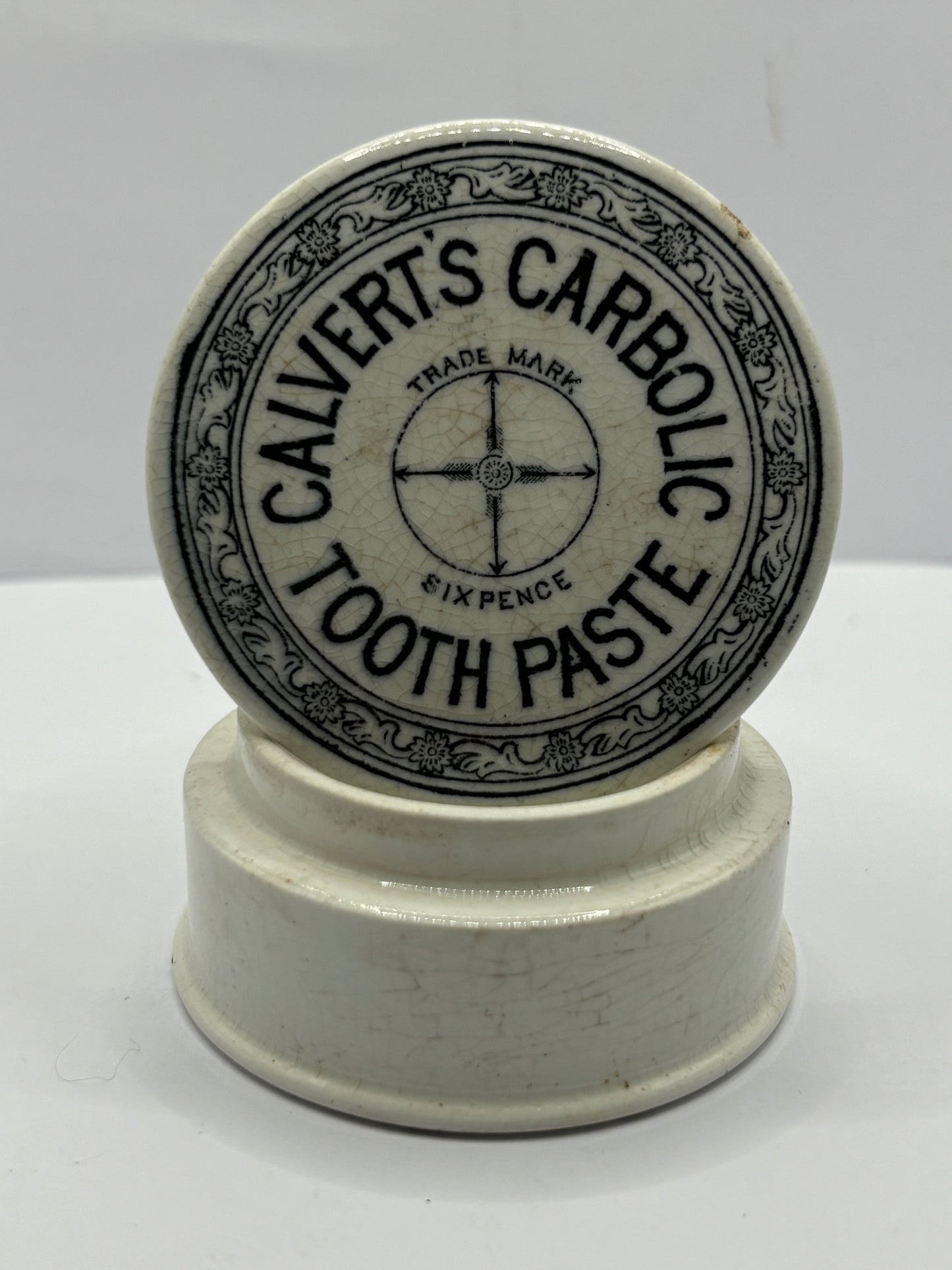 Old calverts advertising pot lid & base