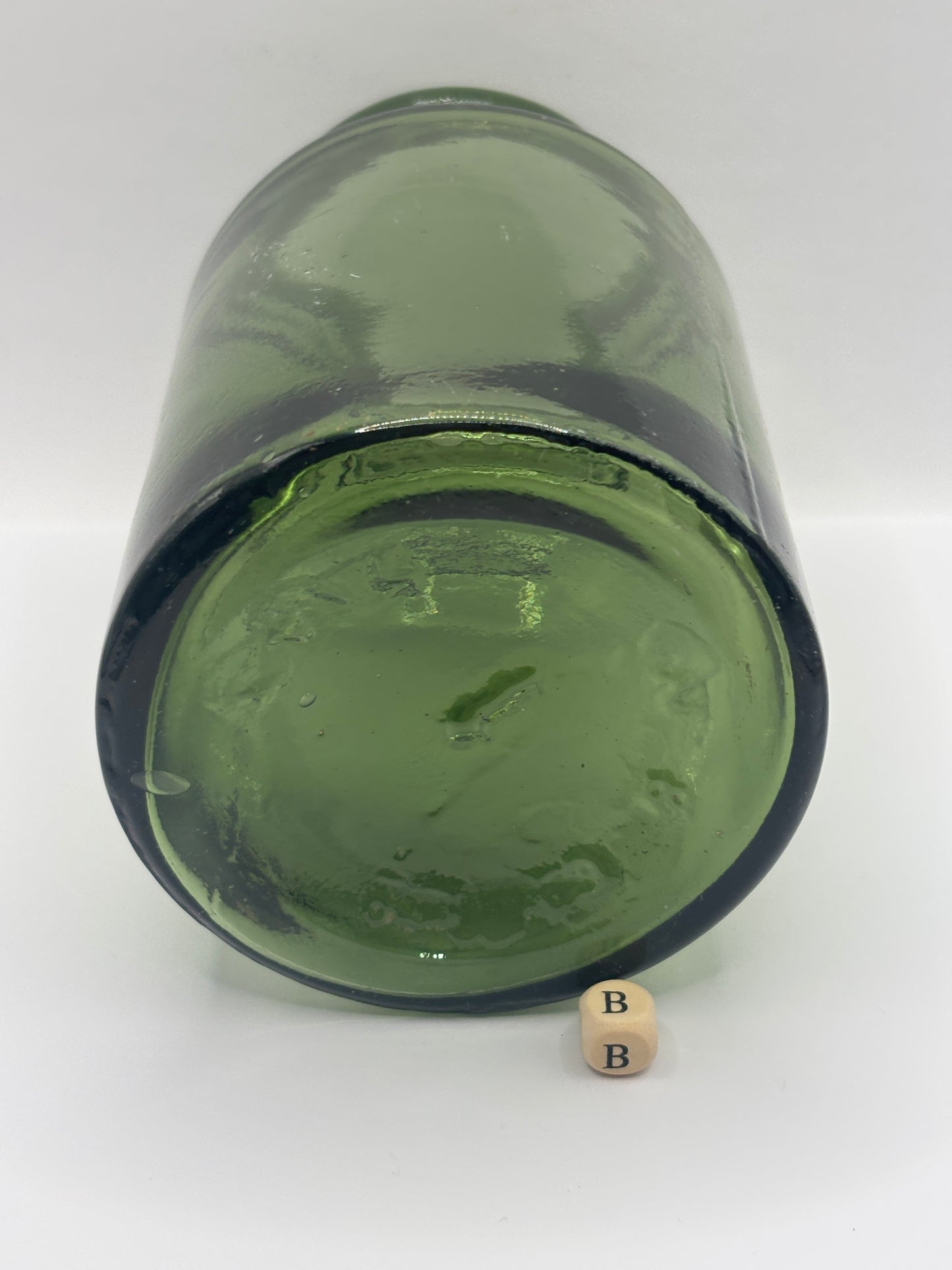 Old 2lb dark green glass pickle jar, rolled top (B) unusual colour