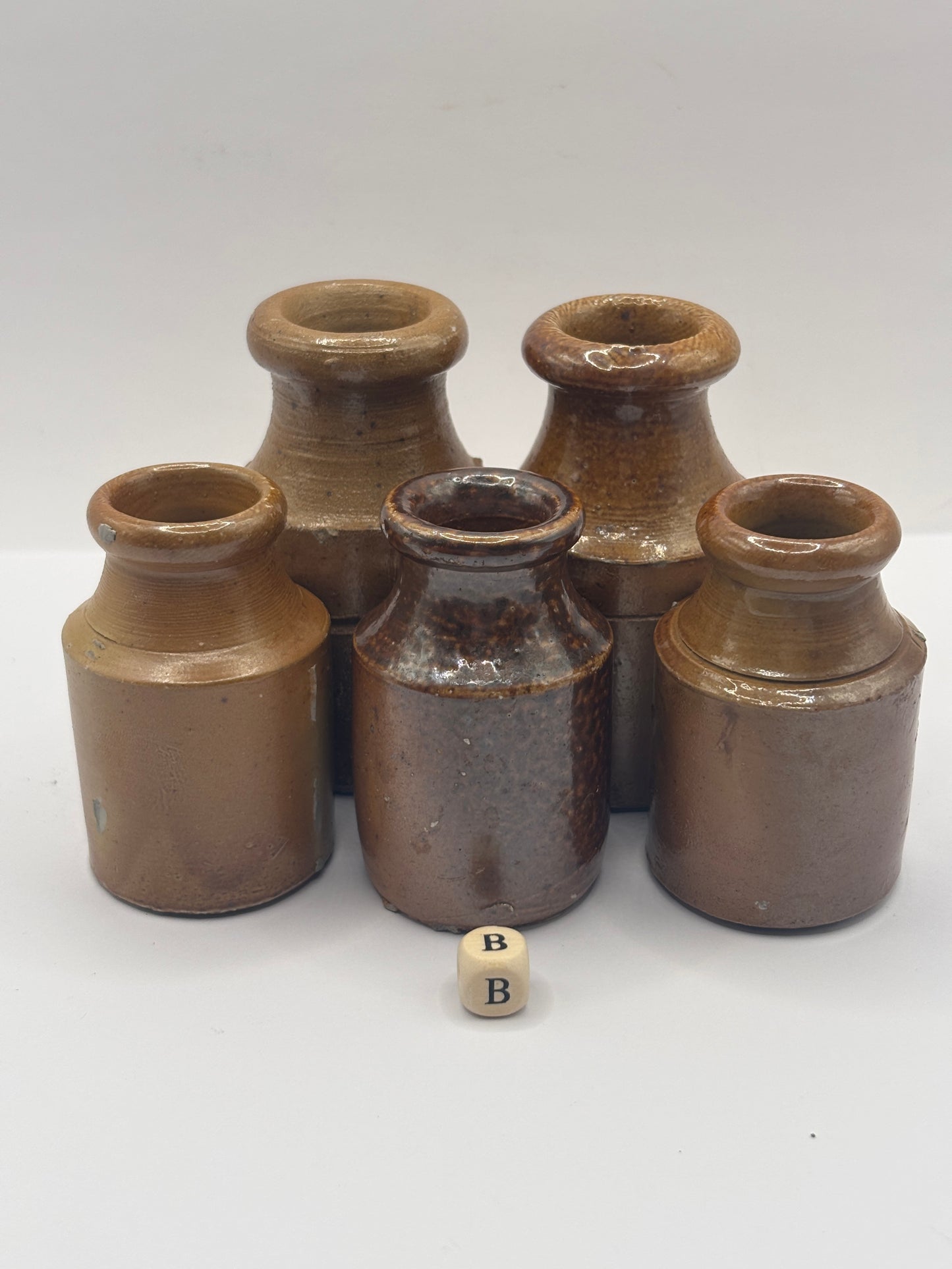 5 old brown stoneware jars & pots (B)