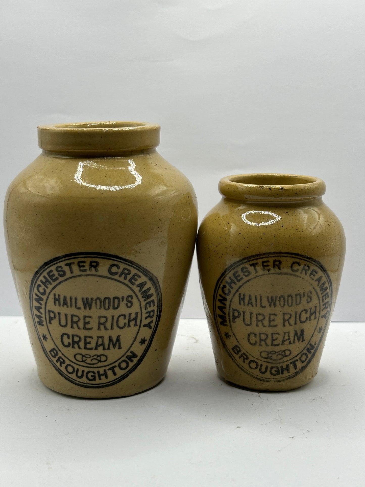 2 advertising cream pots, Hailwoods pure rich cream