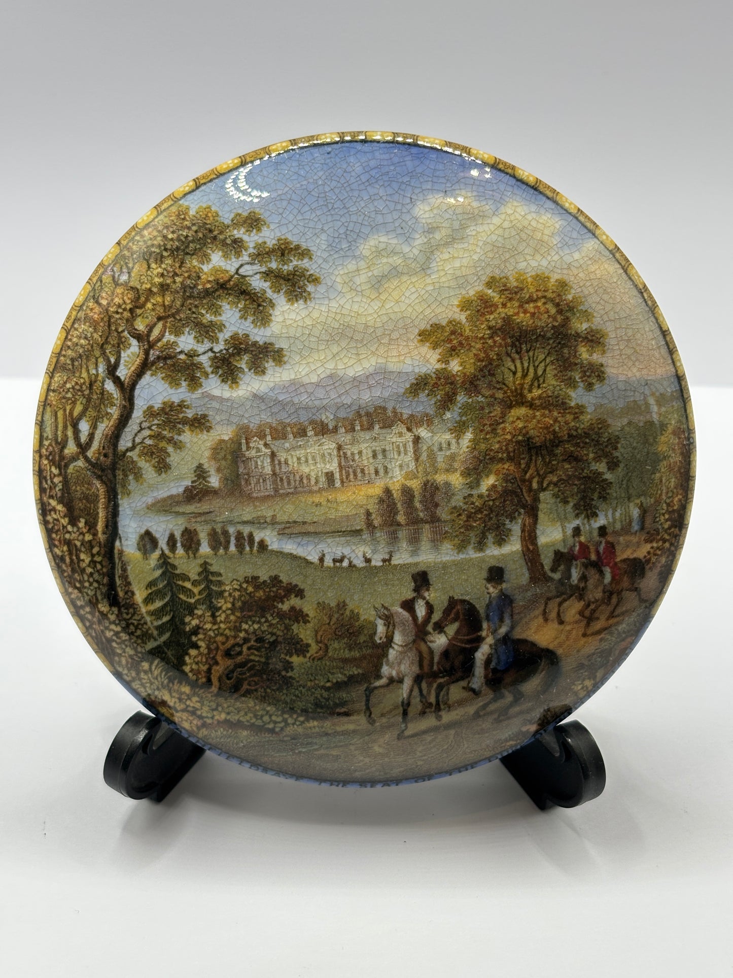 Rare Old Prattware lid, Strathfieldsaye the seat of The duke of wellington