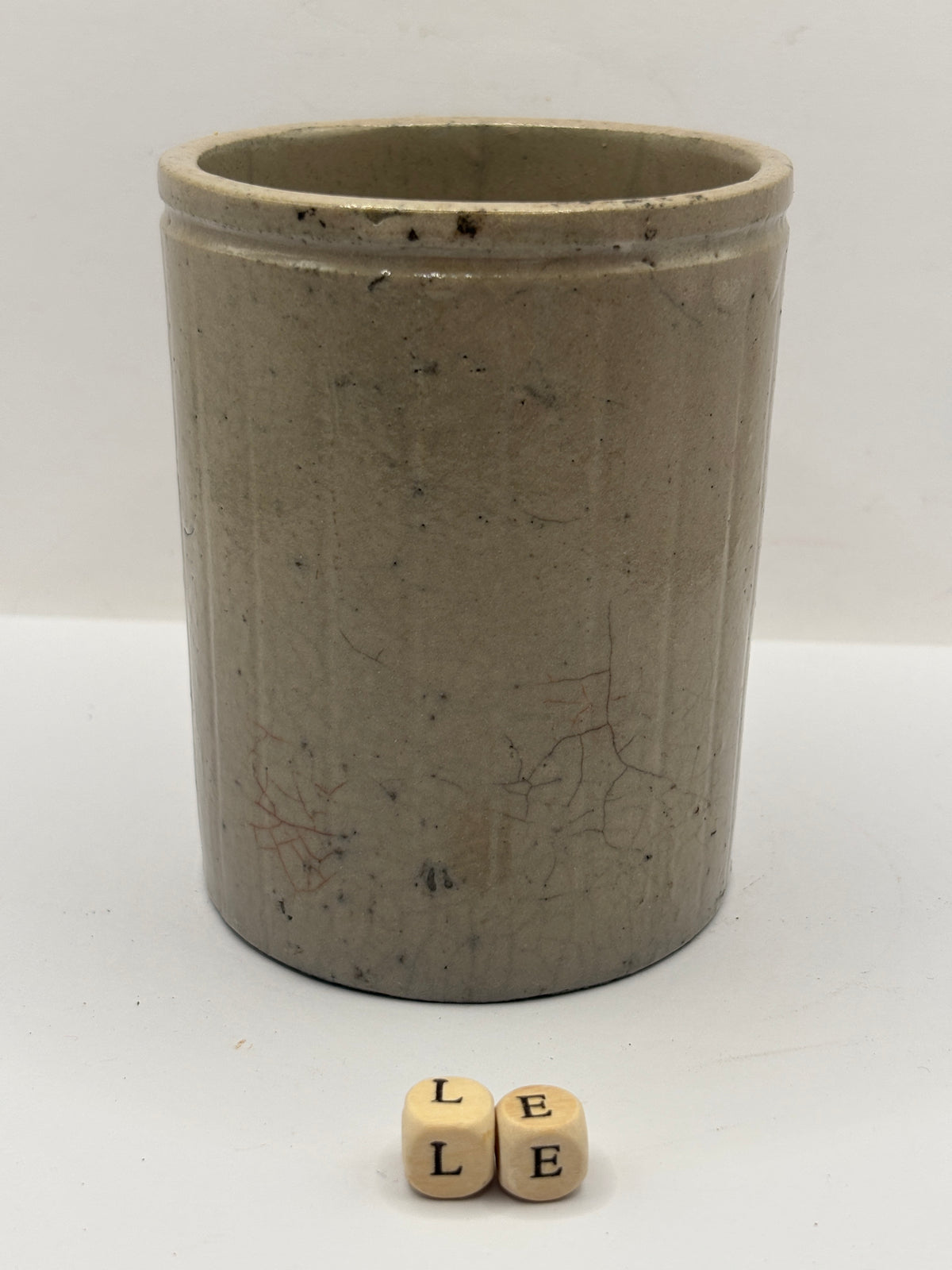 Old 1lb ribbed stoneware jam pot (LE)