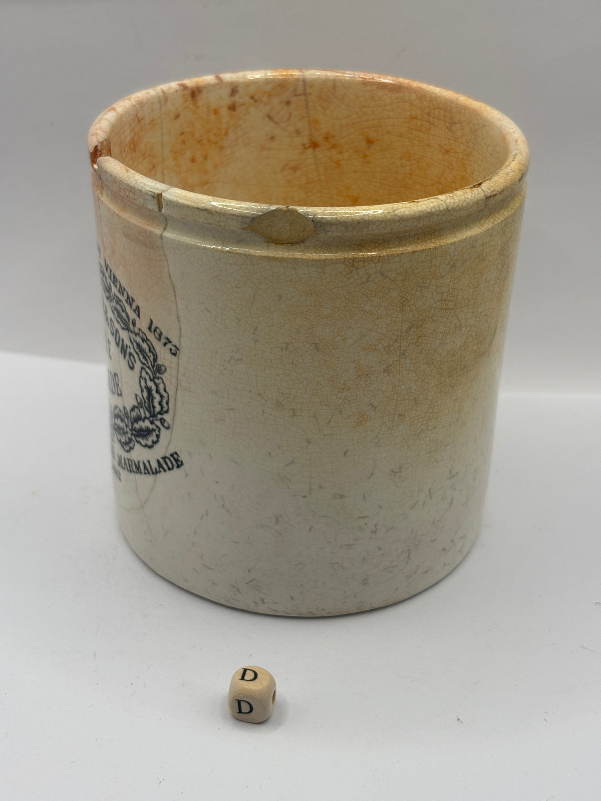 Old 2lb stoneware marmalade pot, James Keiller Dundee marmalade (D) damaged
