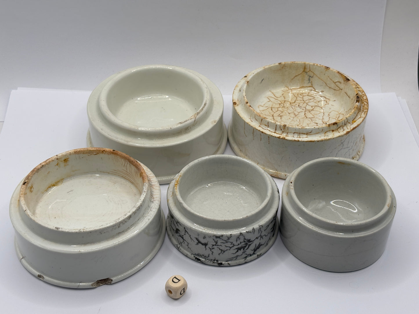 5 pot lid bases/risers/stackers (D)