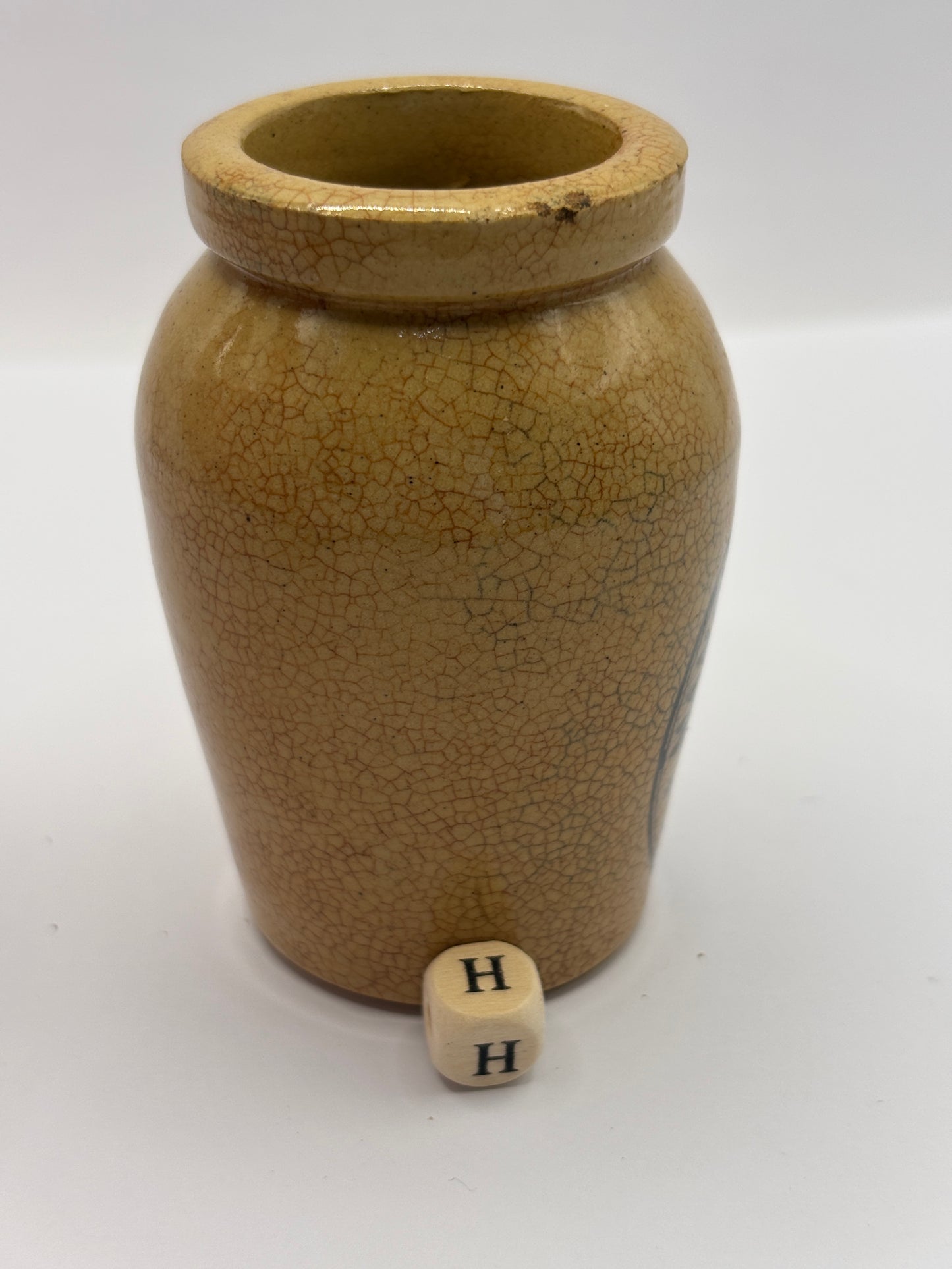 Old Manchester advertising cream pot, Hailwoods rich cream (H)