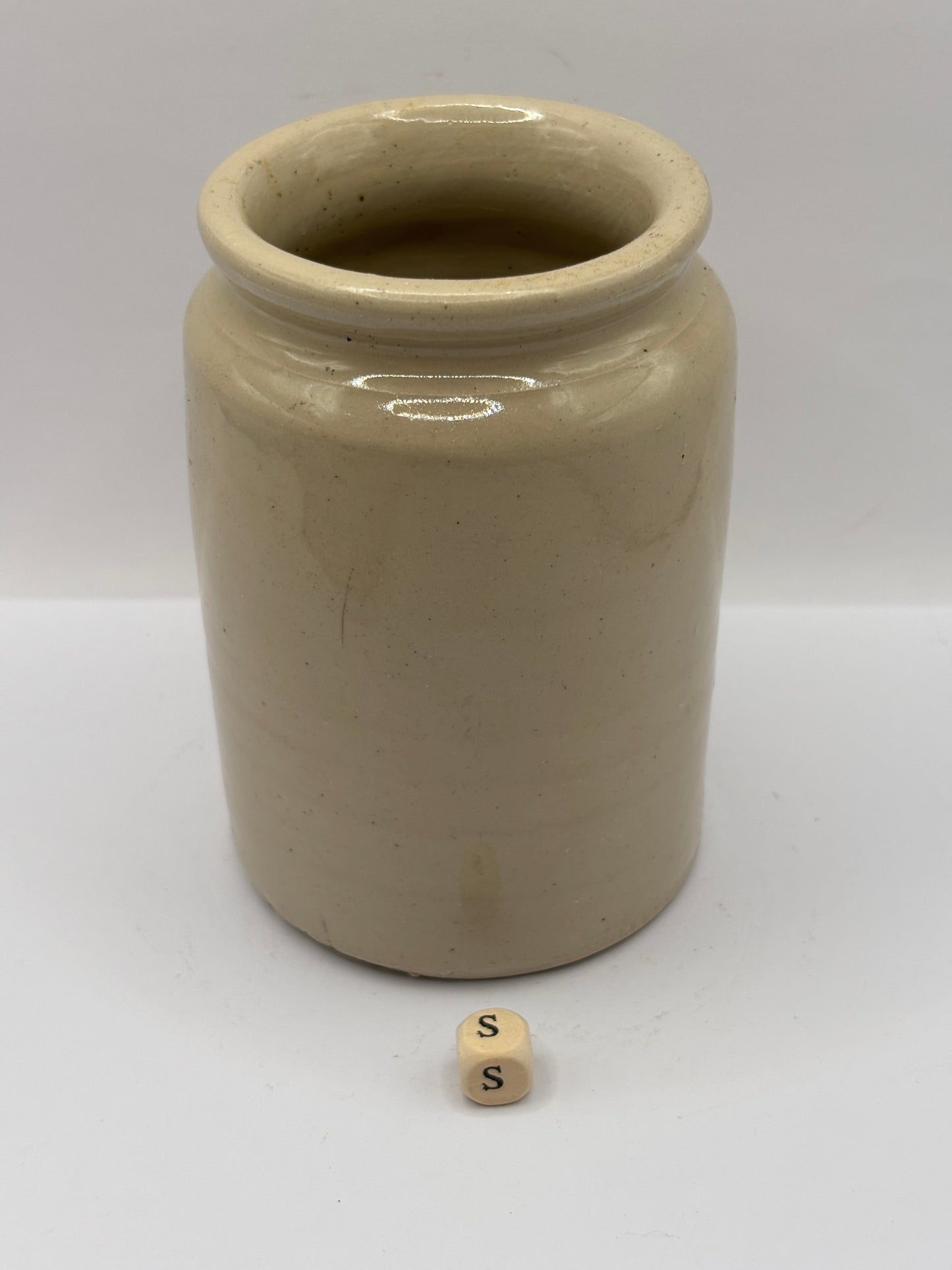 Old 1lb rolled top stoneware jam pot (s)