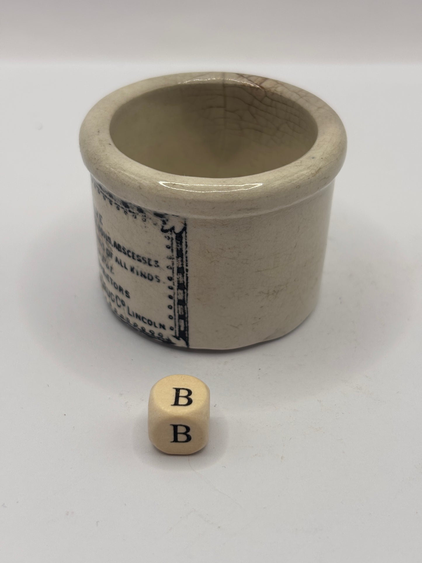 Old advertising ointment pot, clarkes miraculous salve ointment (B)