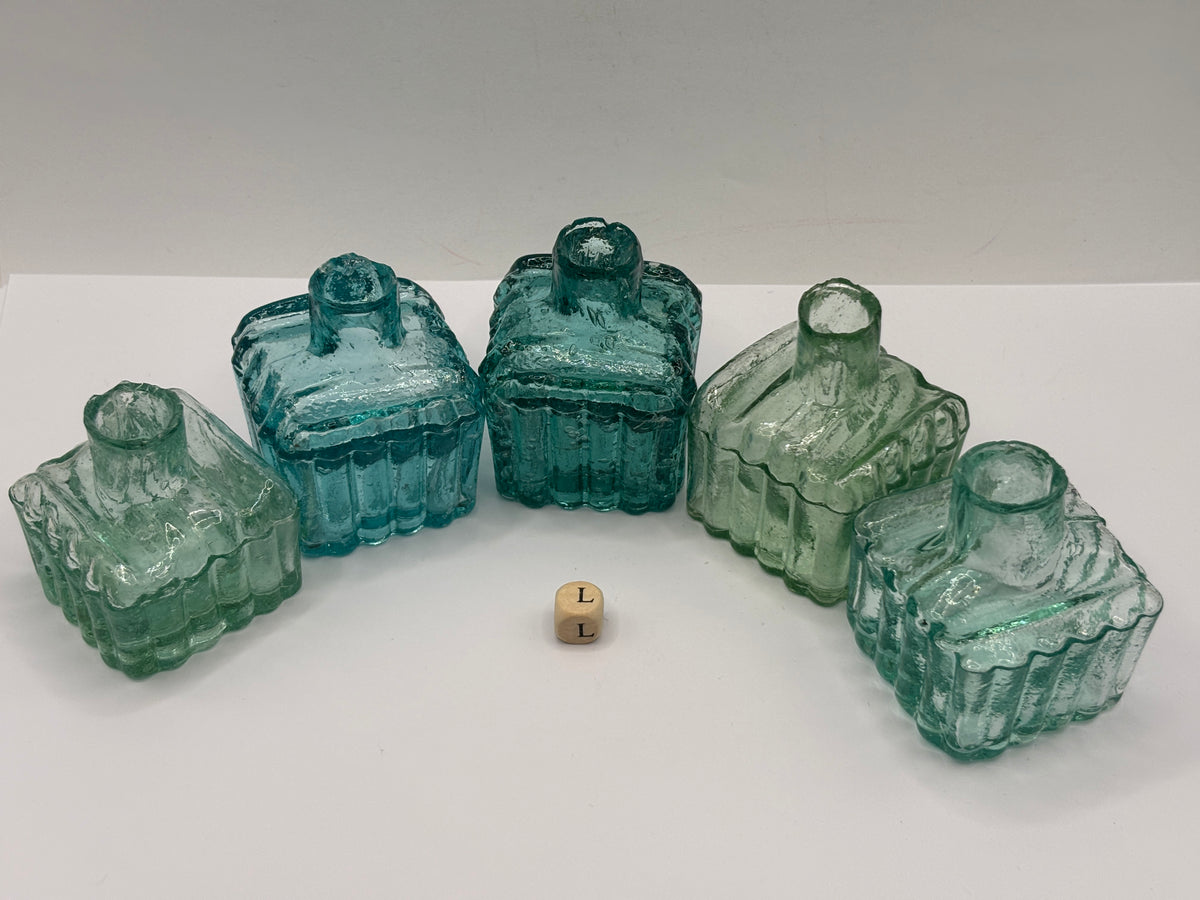 5 old aqua glass ribbed inks, inkwells, ink bottles, penny ink (L)