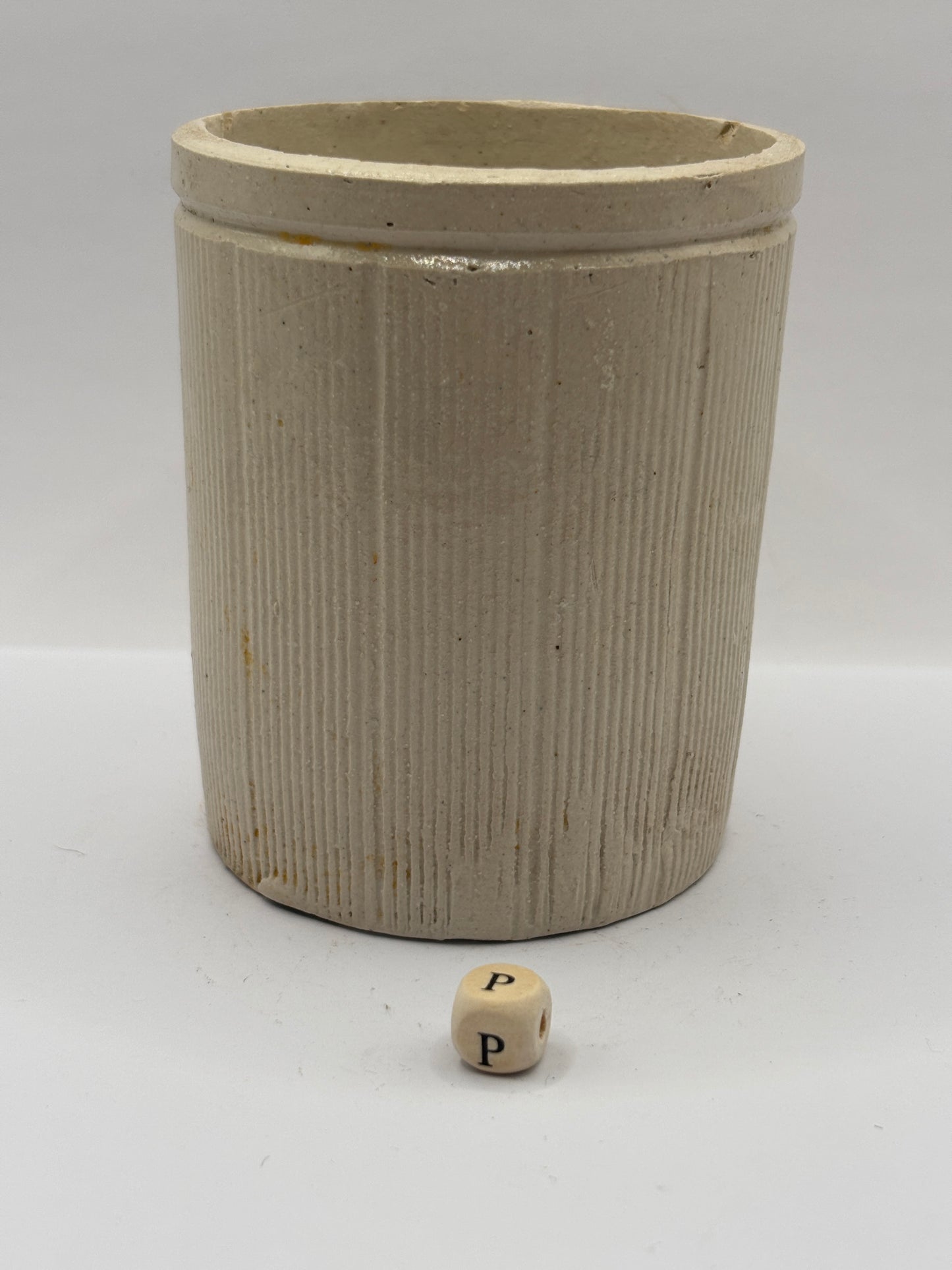 Old 1lb ribbed stoneware jam pot (P)