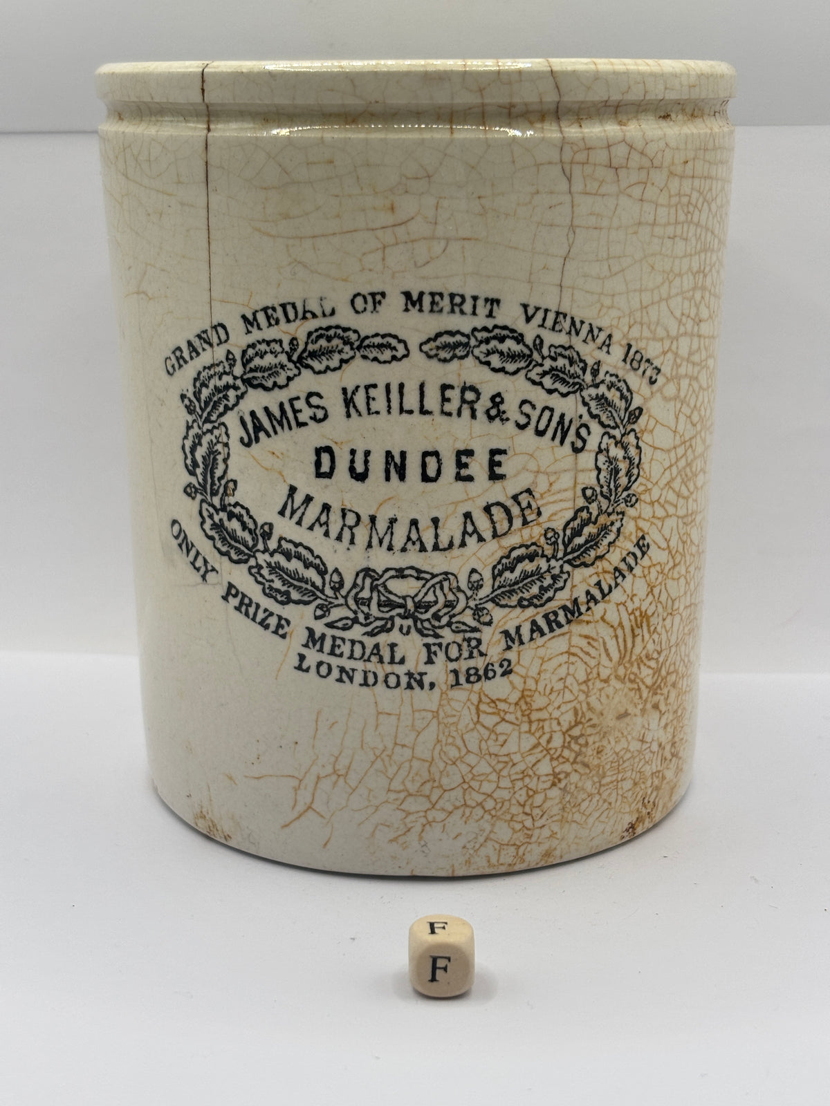 Old large 3lb stoneware marmalade pot, James Keiller Dundee marmalade (F) damaged