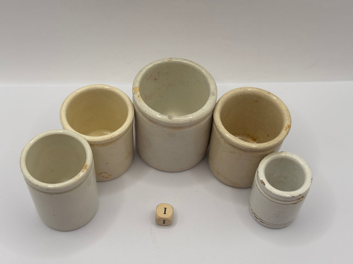 5 old white stoneware jars & pots (i)