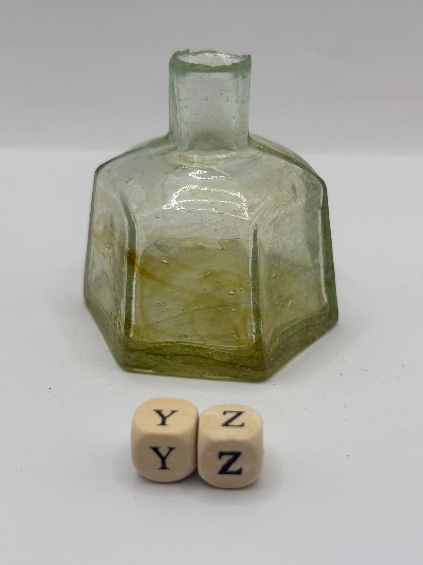 Old super swirly 6 sided ink bottle, inkwell, penny ink (YZ)