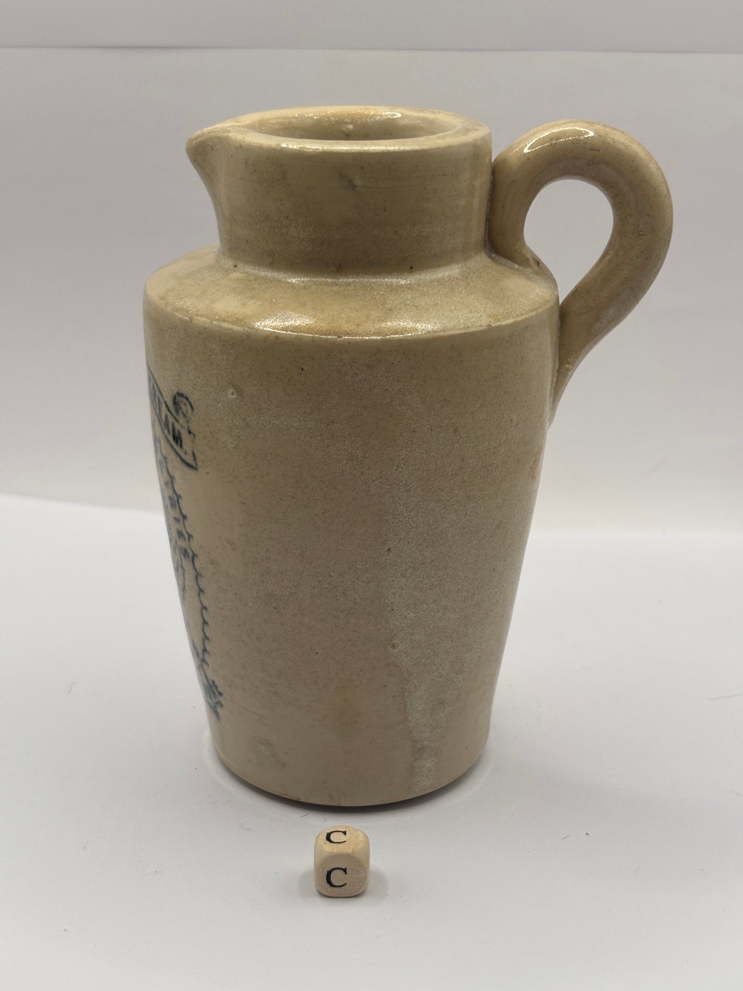 Old advertising cream pot, Leeds Provincial Dairies 13cms (c)