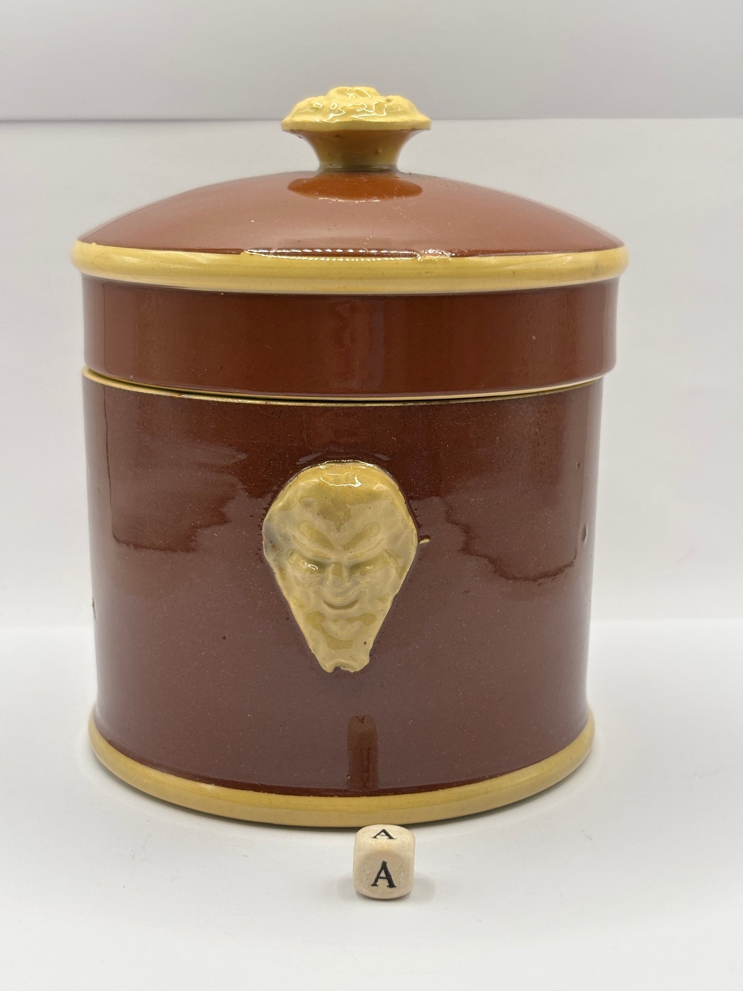 Old french terrine jar/pot. Base and lid (a)
