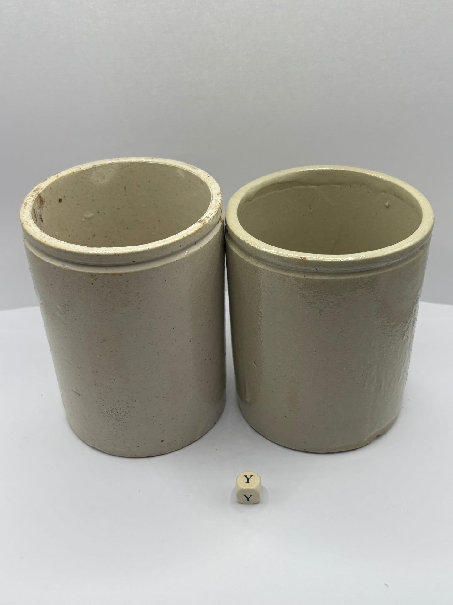 2 old stoneware jam pots (Y)