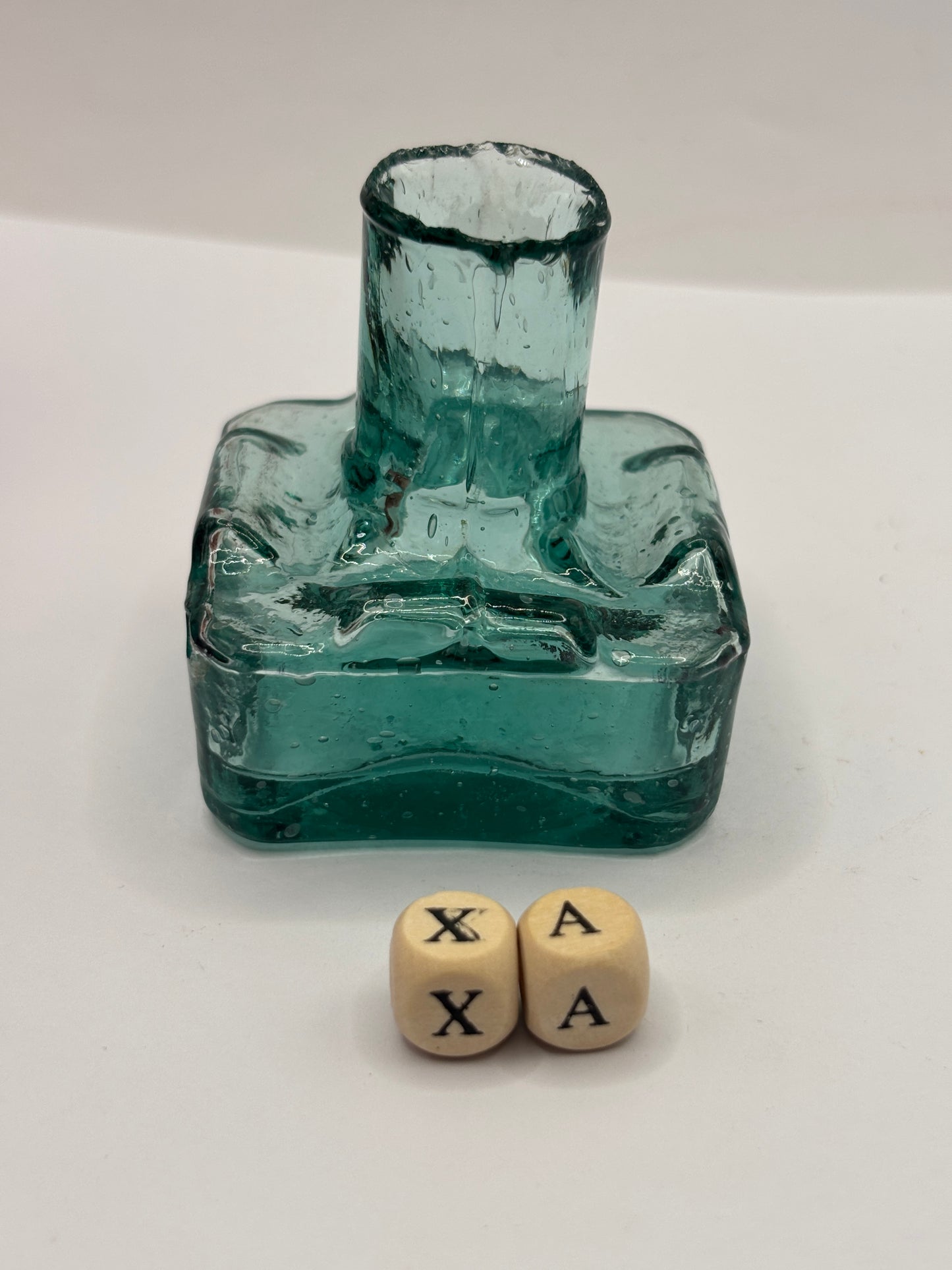 Old dark aqua glass inkwell, ink bottle. Penny ink (xa)
