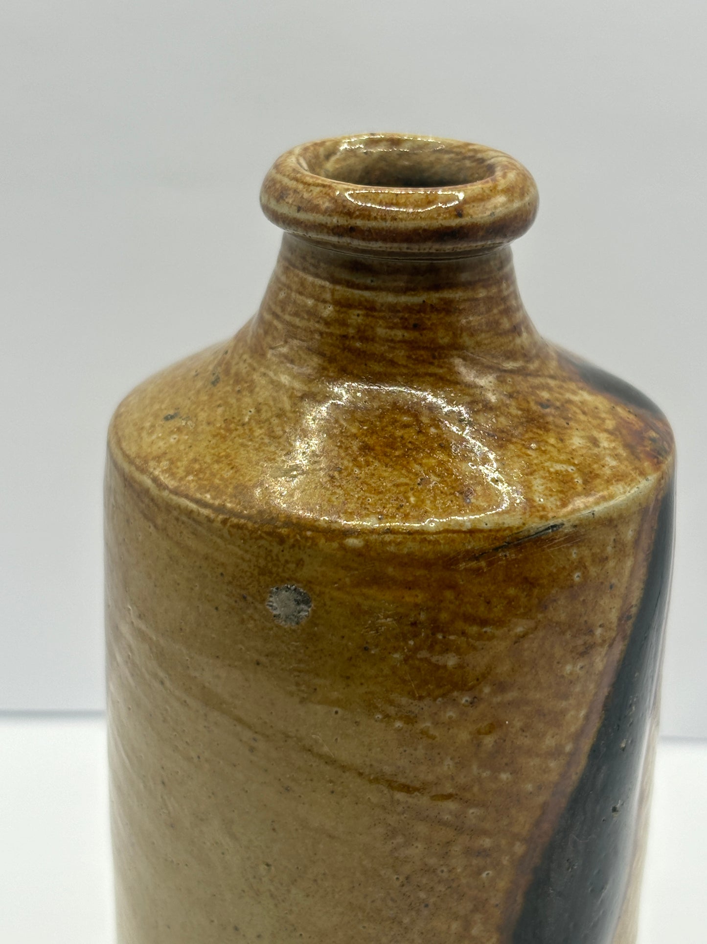 Stoneware advertising pot, Vitreous stoneware bottle, J Bourne