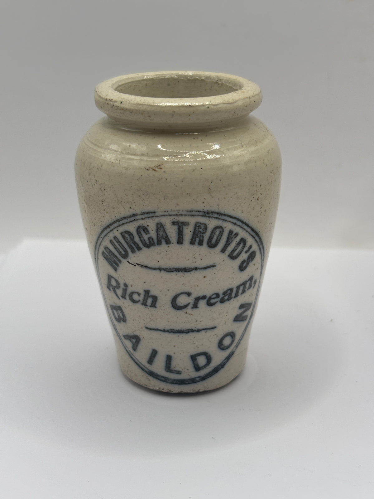 Old advertising stoneware cream pot, Murgatroyds rich cream Baildon. Chipped