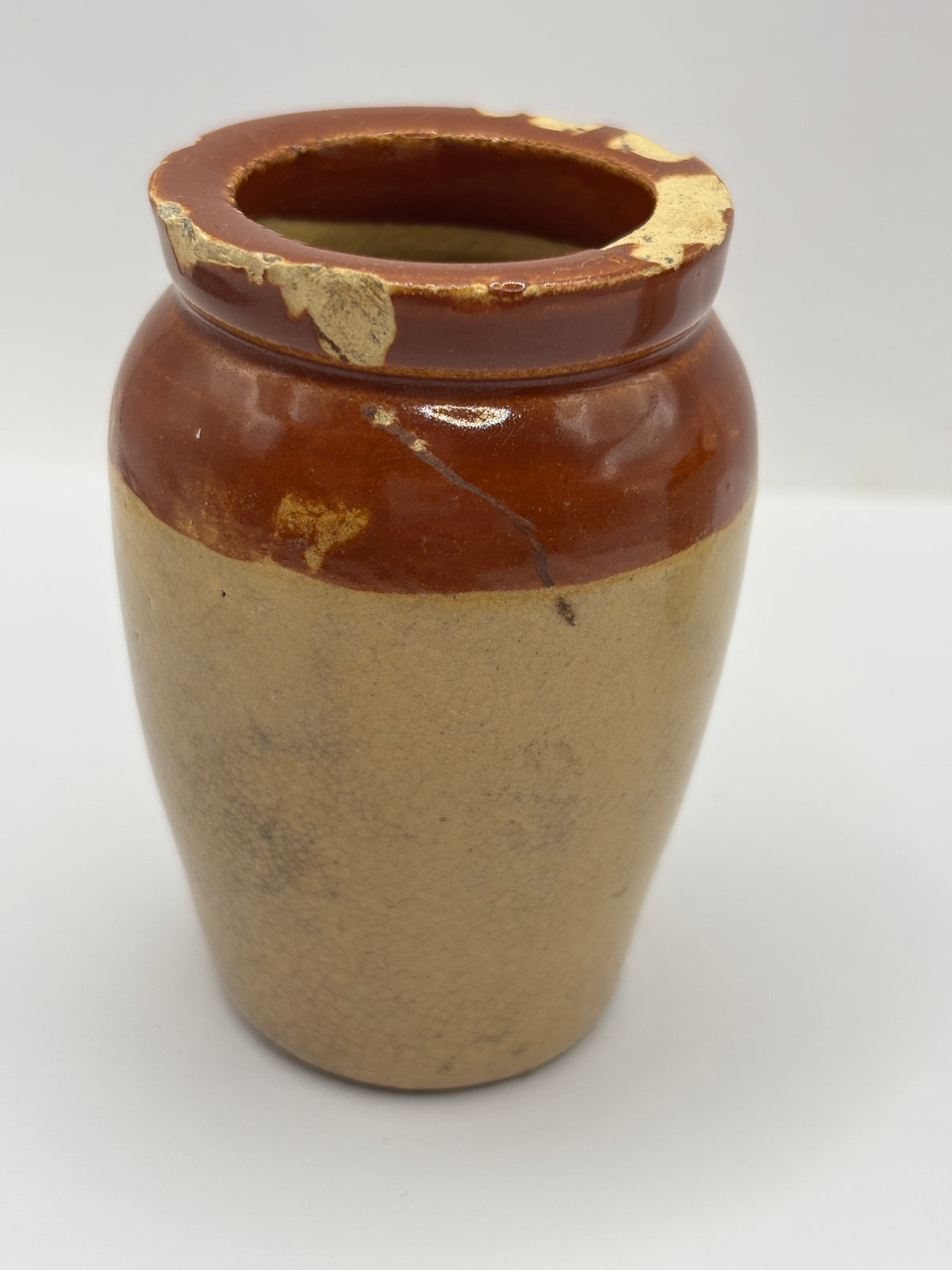 Old advertising cream pot, Hailwoods rich cream. Damaged