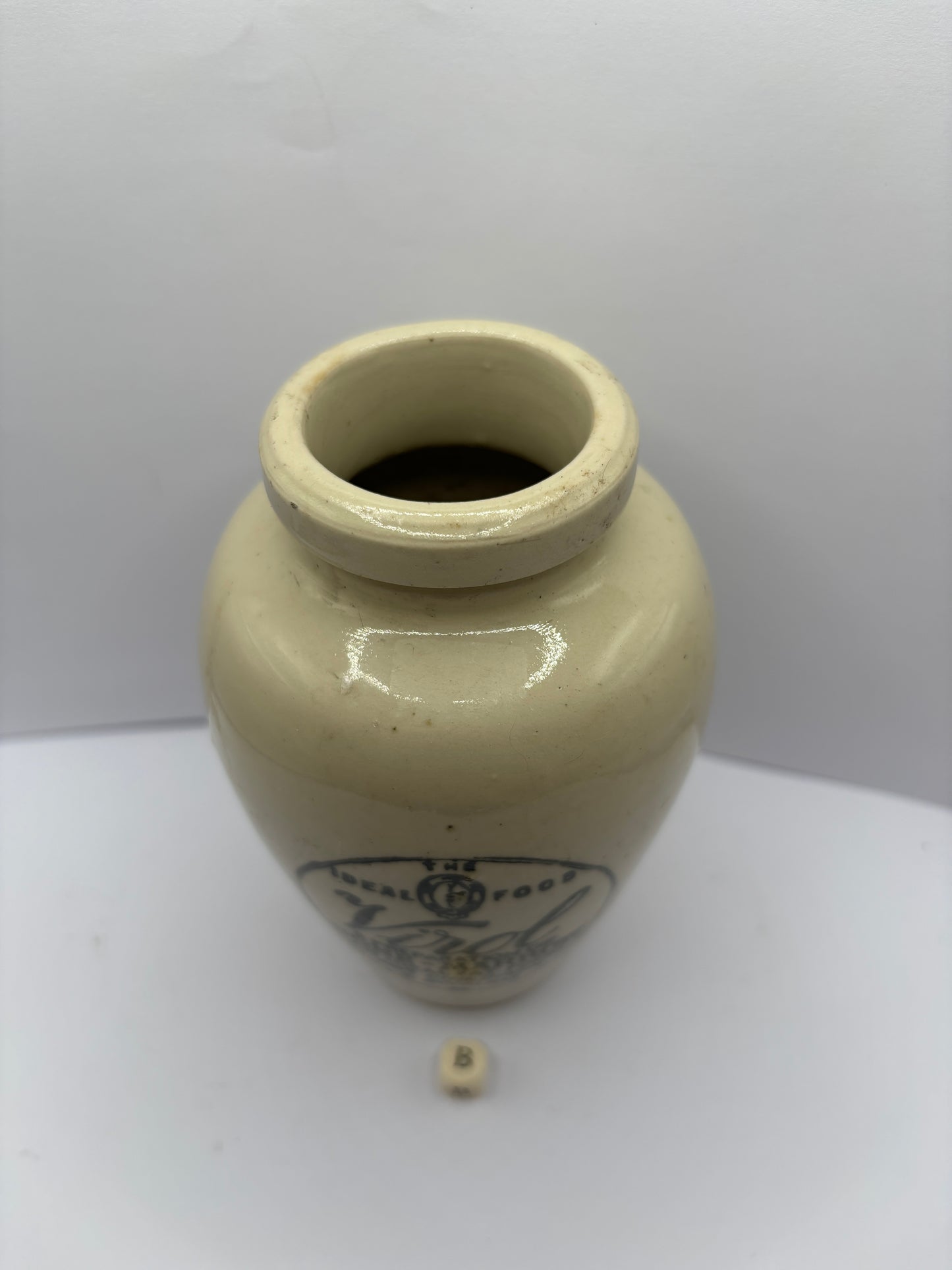 13cms stoneware virol pot (B)